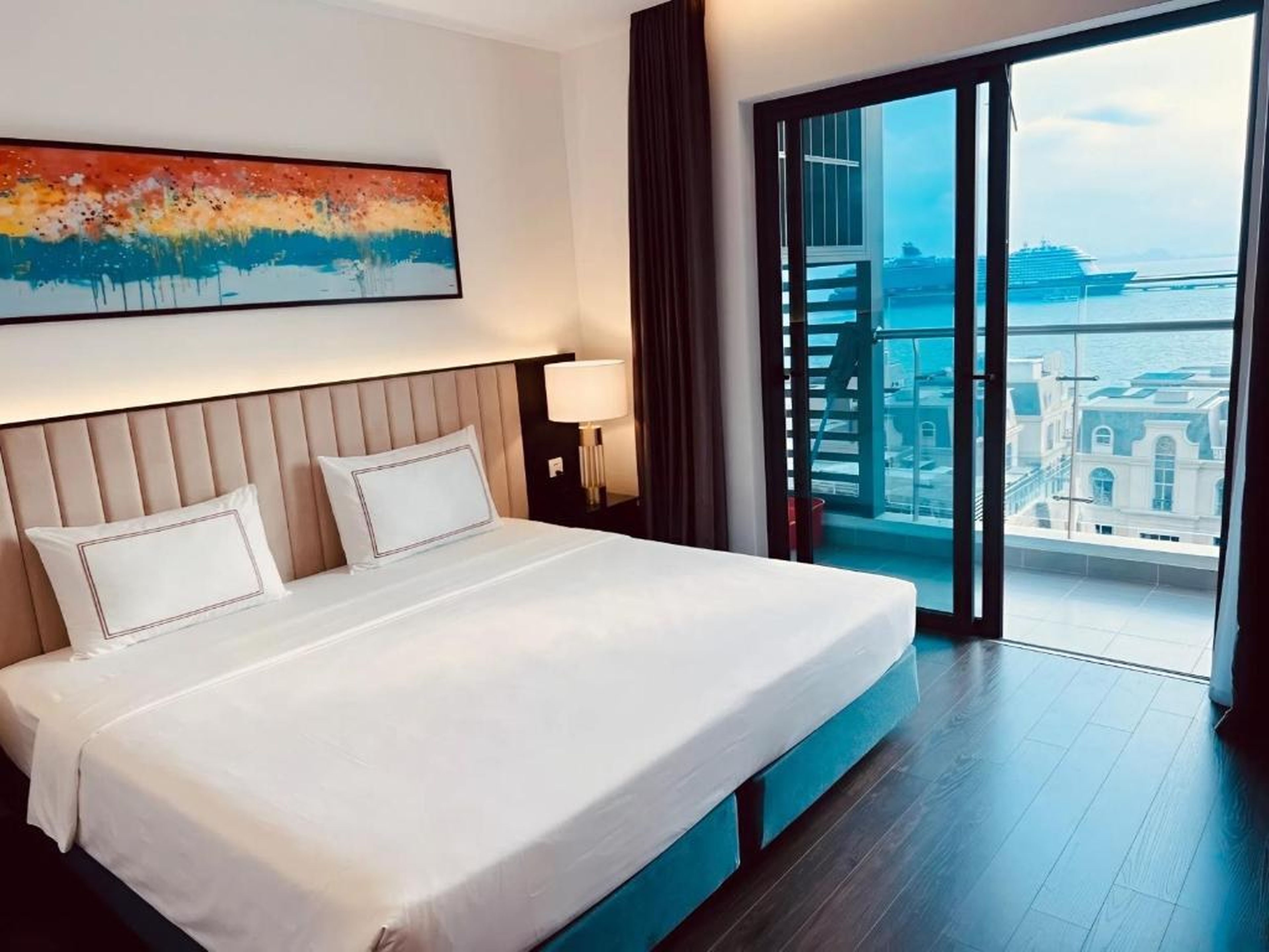 Luxury Ocean View Apartments - The Sapphire Ha Long, Studio & 2BR - Hình 17