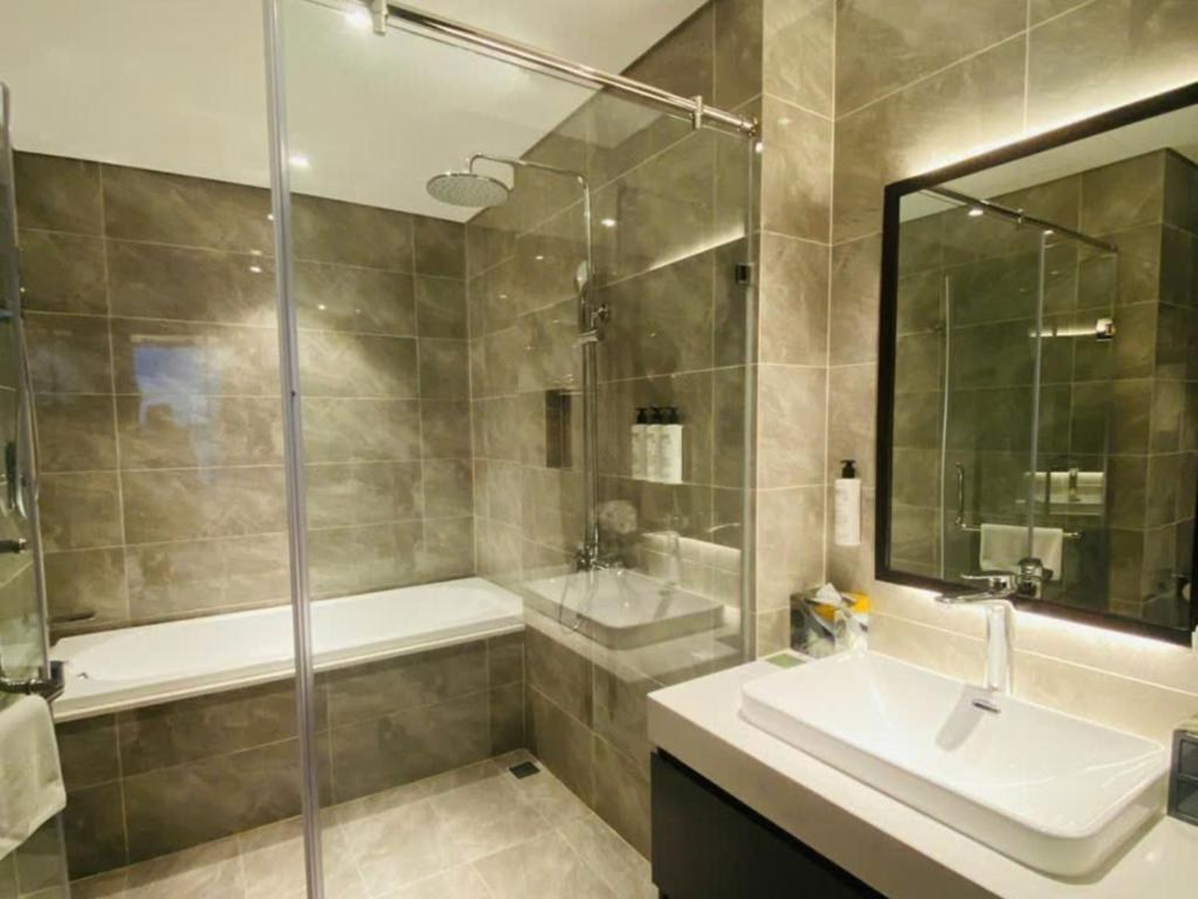 Cactos Inn Apartment Sapphire Hạ Long - Hình 26
