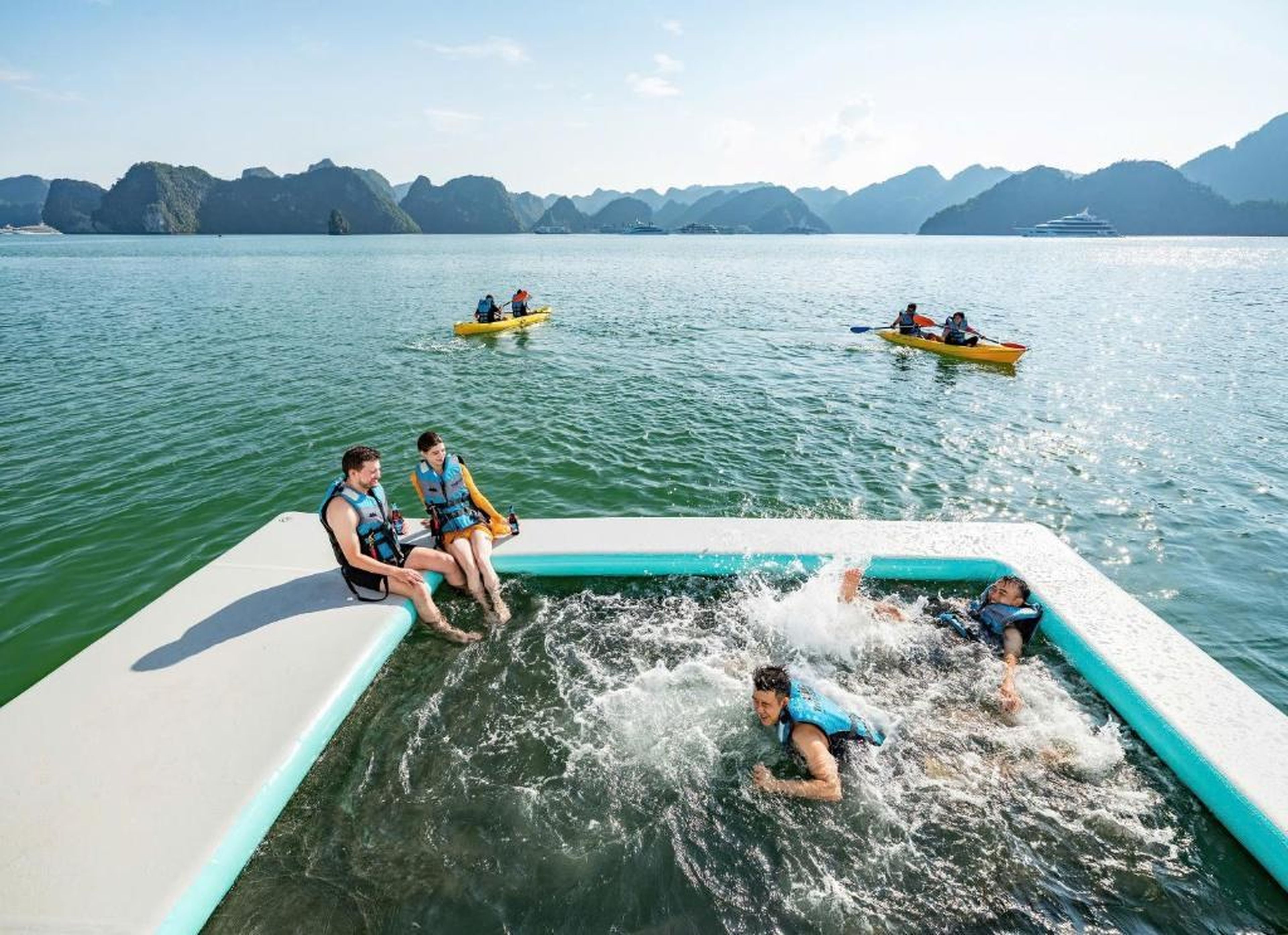 Ha Long ARISTO Hotel - Hình 48
