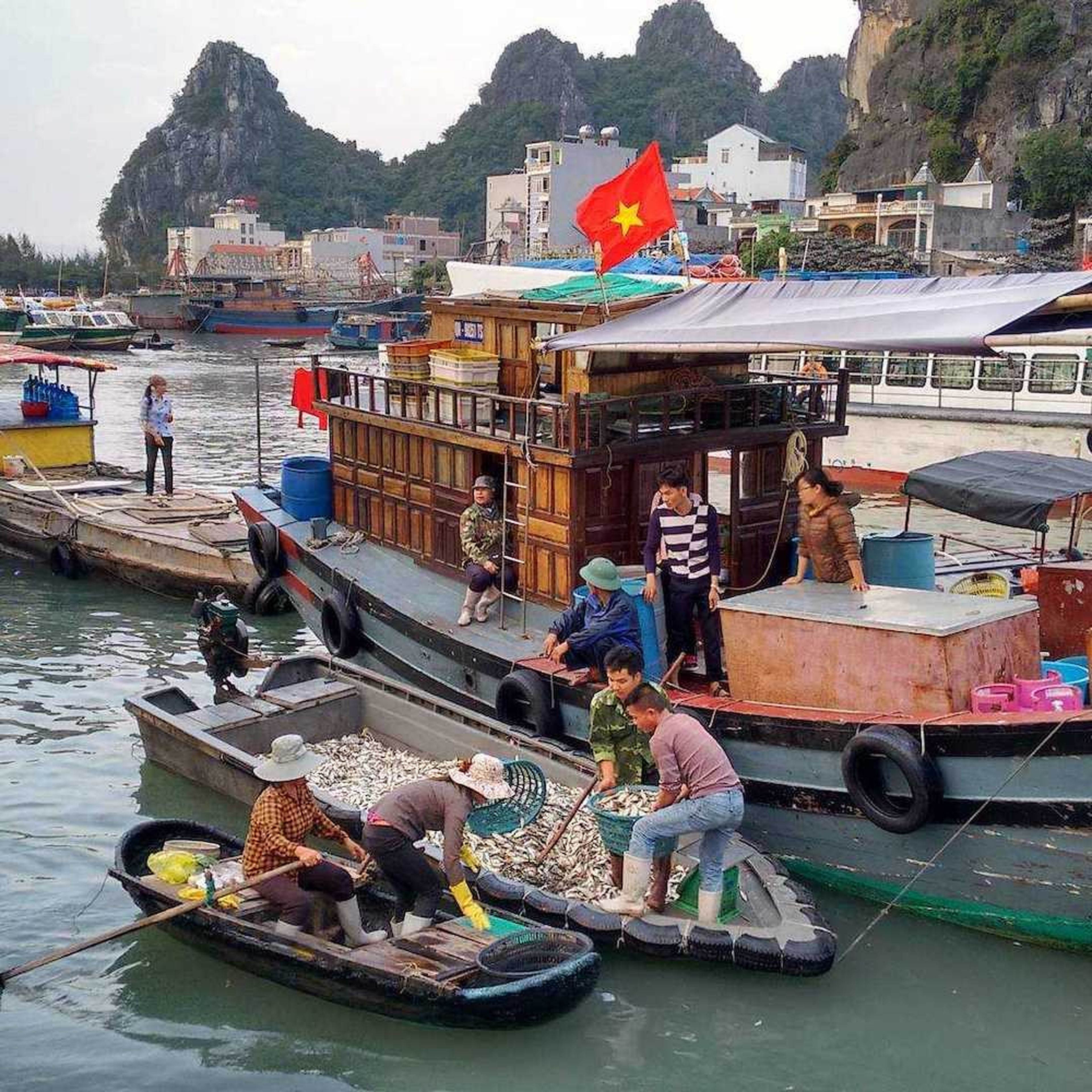 Quan Lạn Beach – Captivating Visitors at First Sight - Hình 7