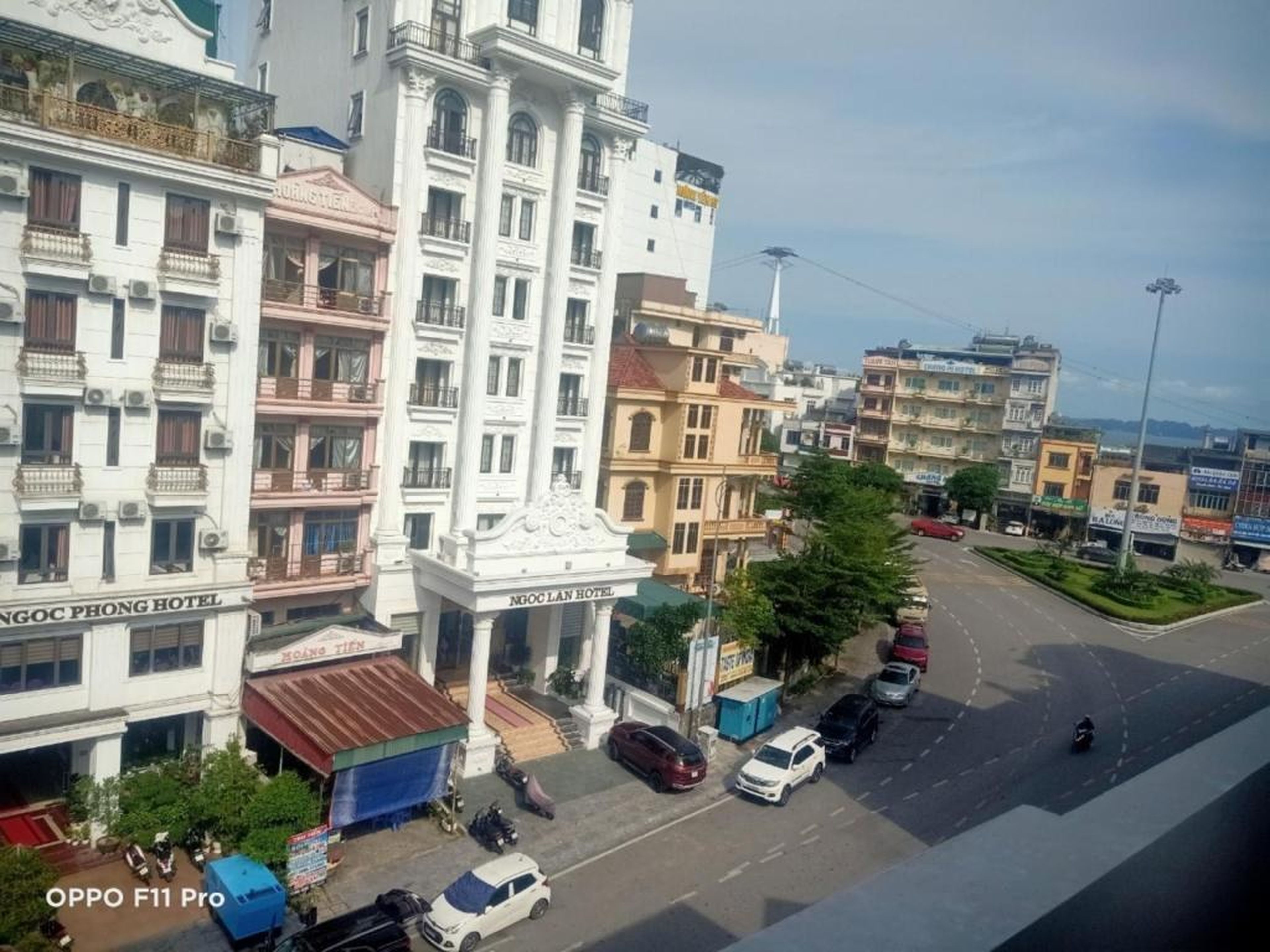 Ngọc Tùng Hotel - Hình 26