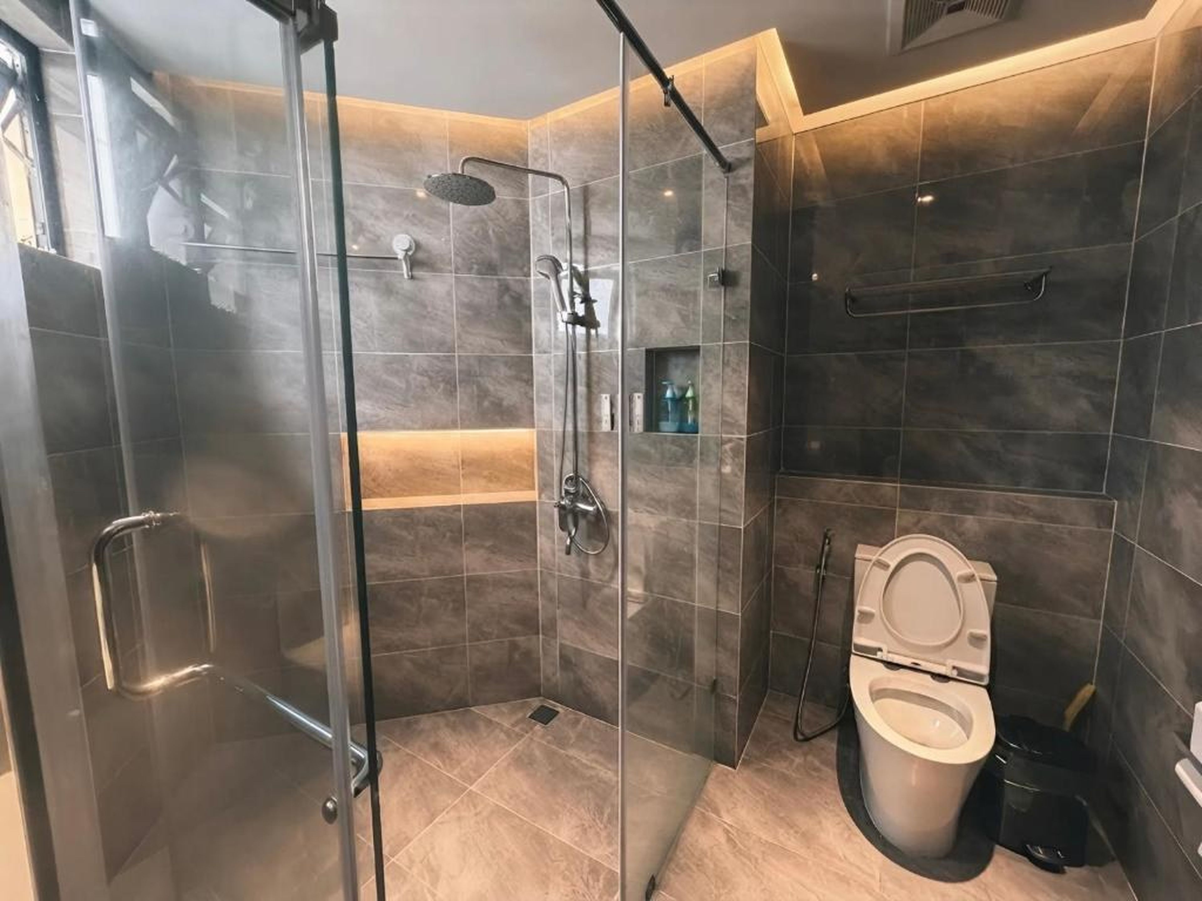 The Sapphire Ha Long - Ocean View Apartment - Pool - Hình 25