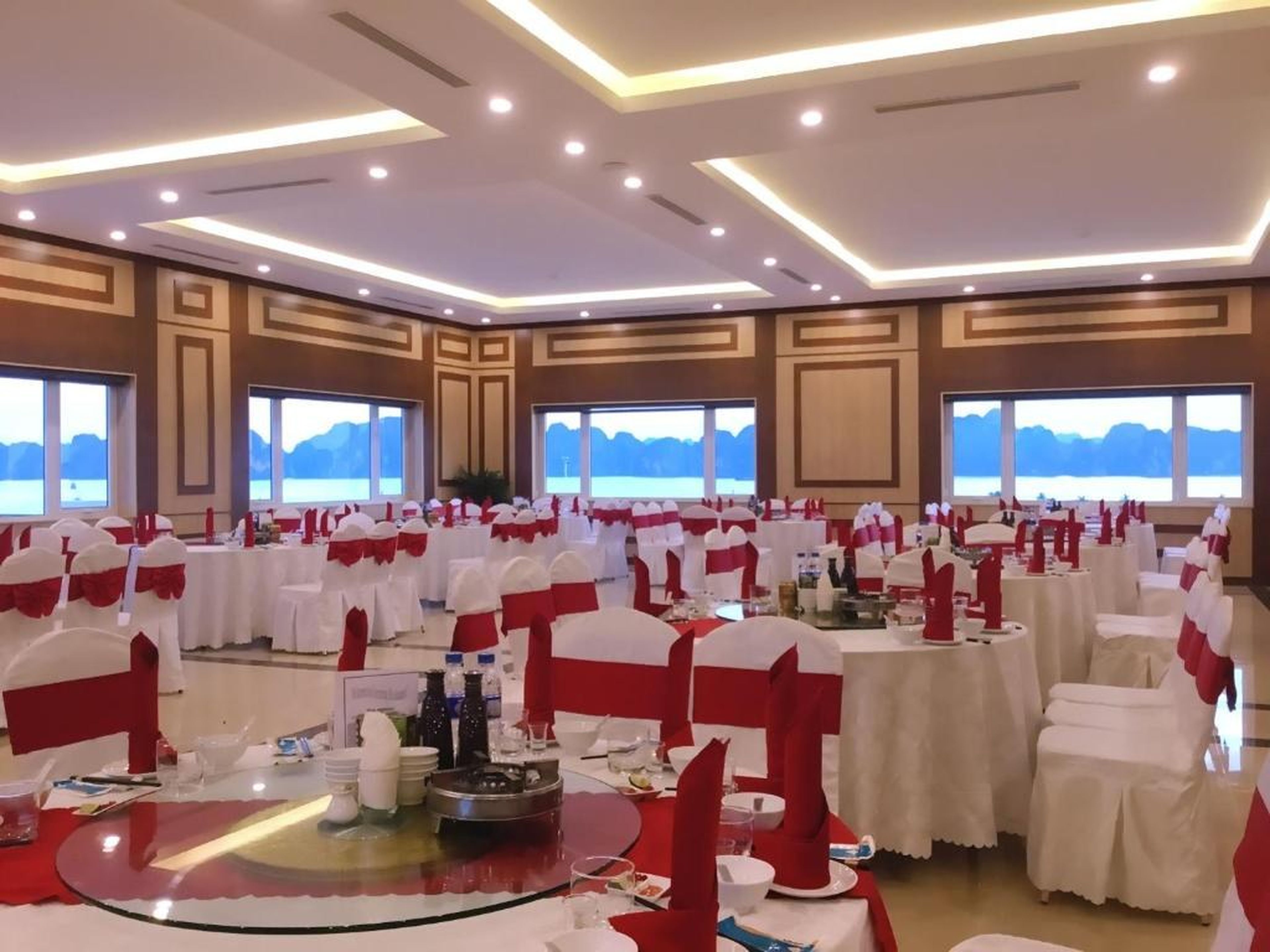 Halong Harbour Hotel - Hình 40