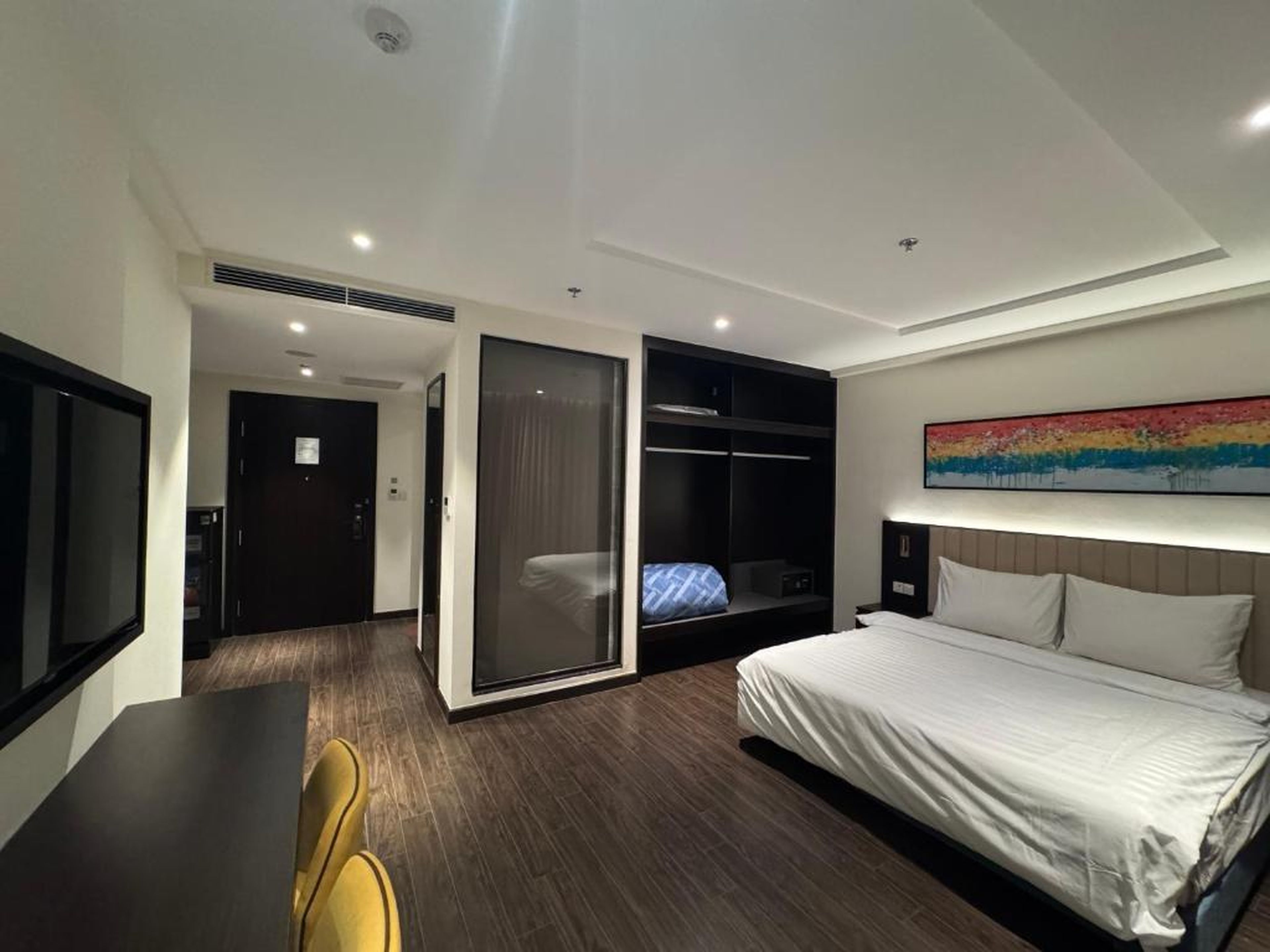 Liam Apartment at Sapphire Ha Long - Hình 22