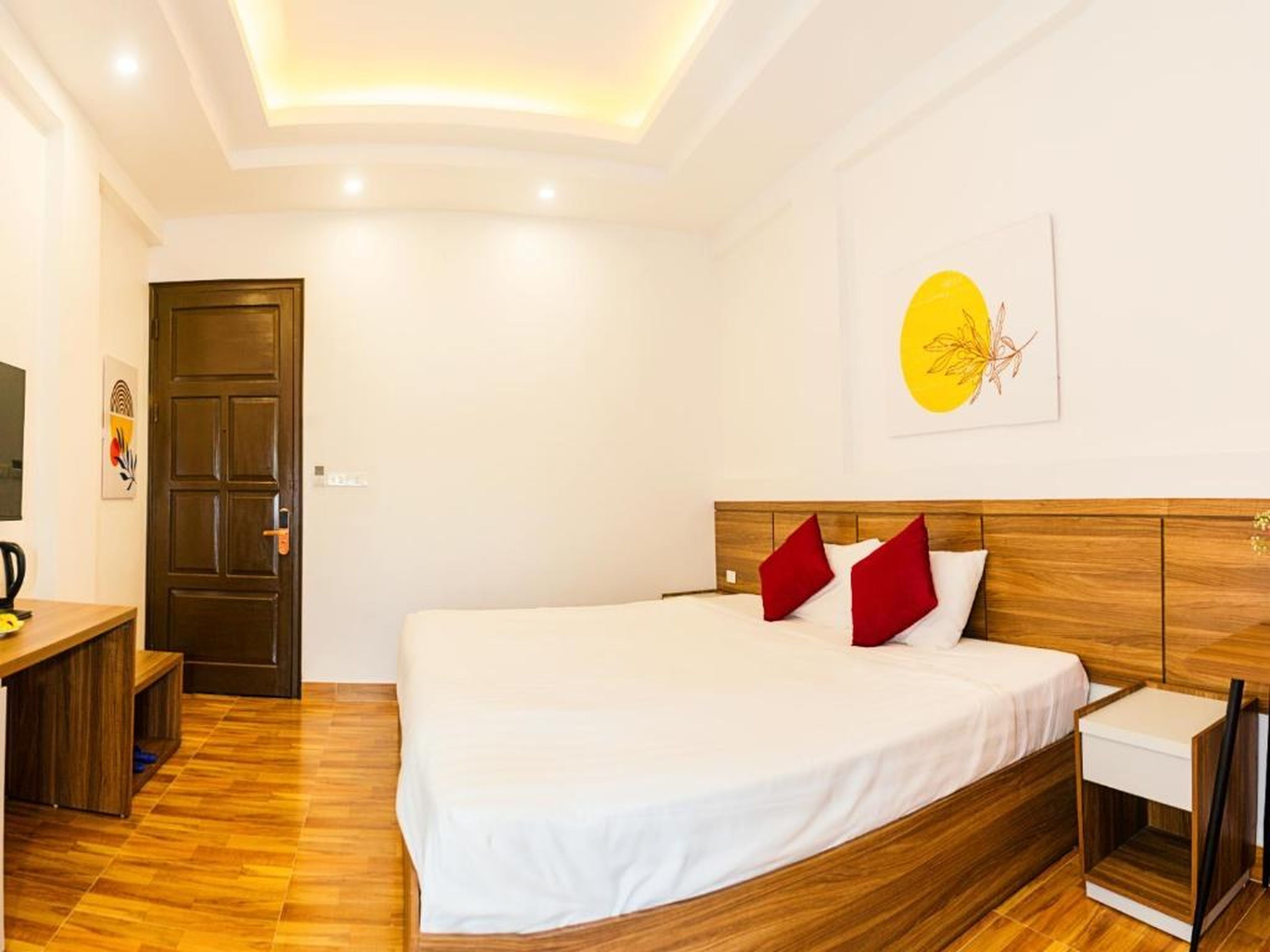 Bai Chay Panda Hotel - Hình 26