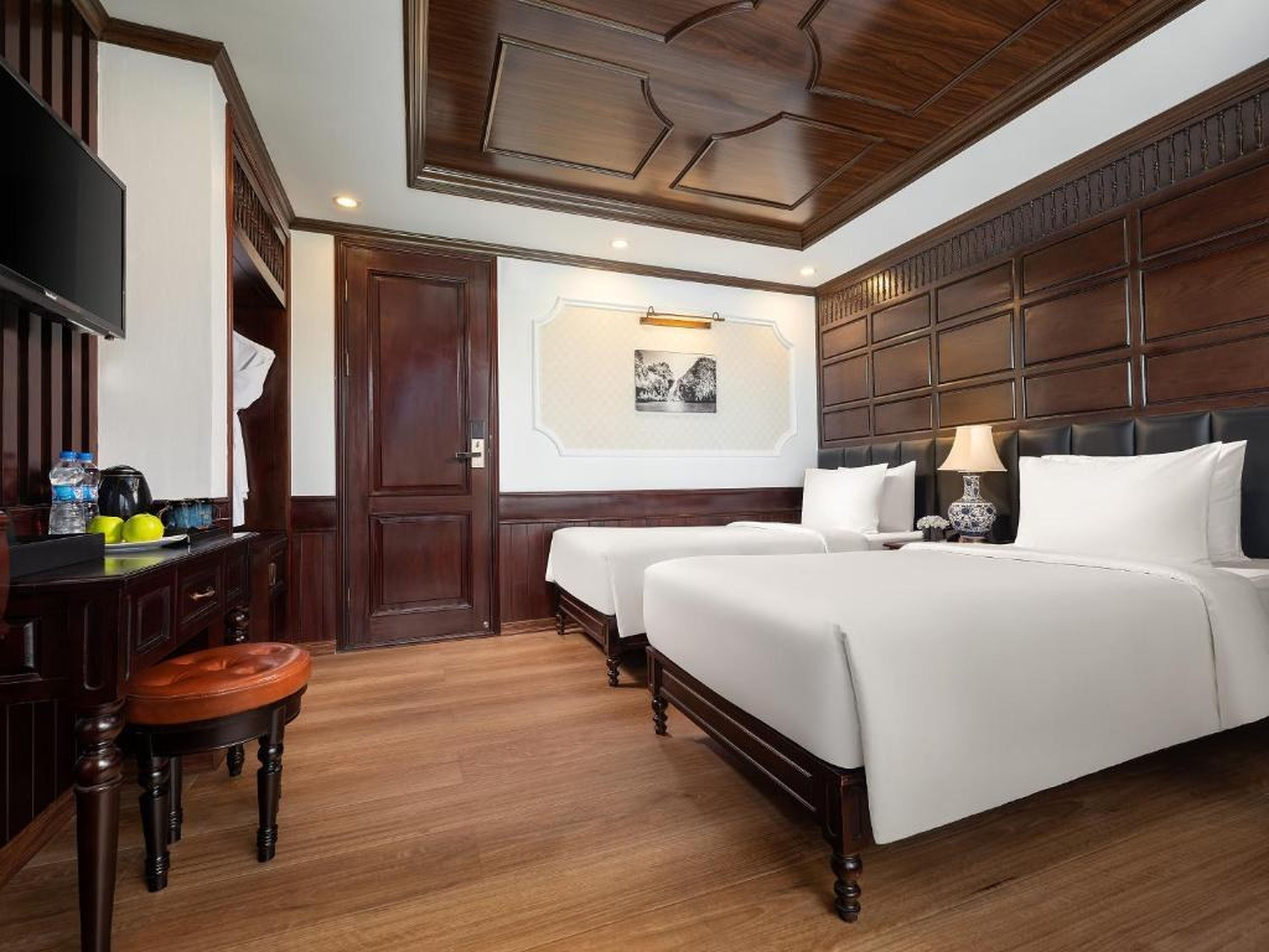 La Casta Regal 5-Star 2D1N - Lan Ha - Balcony & Bathtub Ocean View - Hình 17