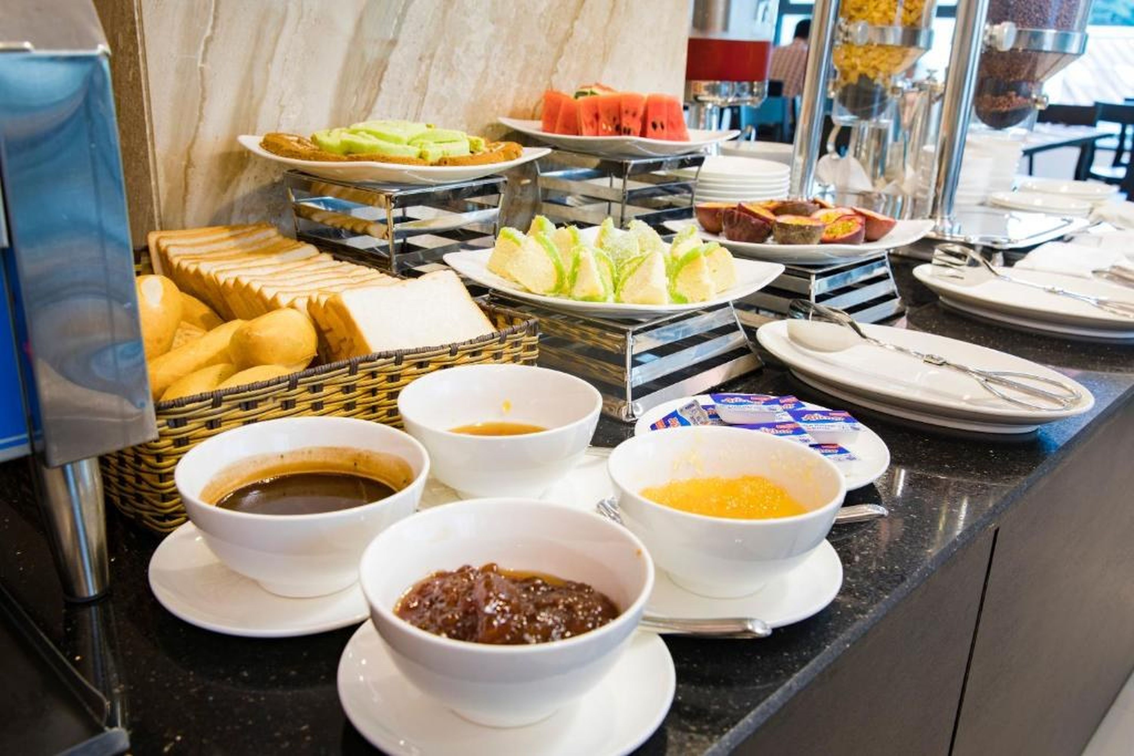 Diamond Luxury Hotel - Hình 32
