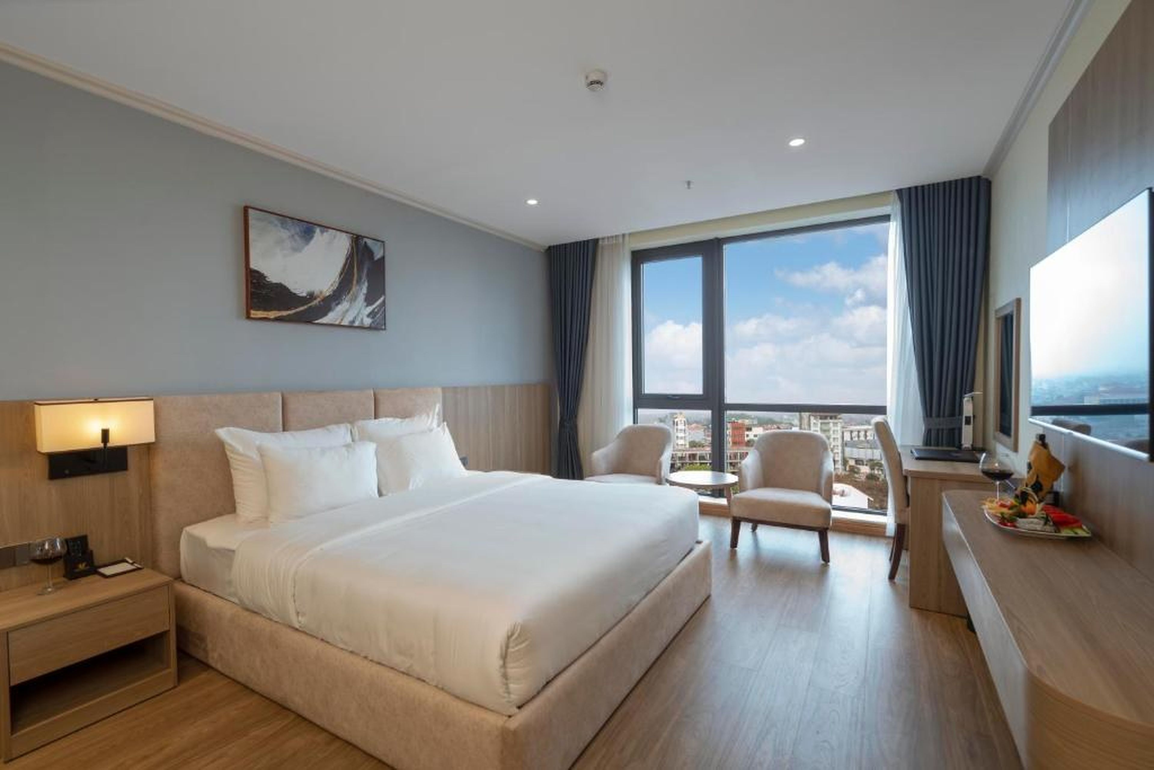 Hùng Vương Hotel - Stay 24h - Hình 17