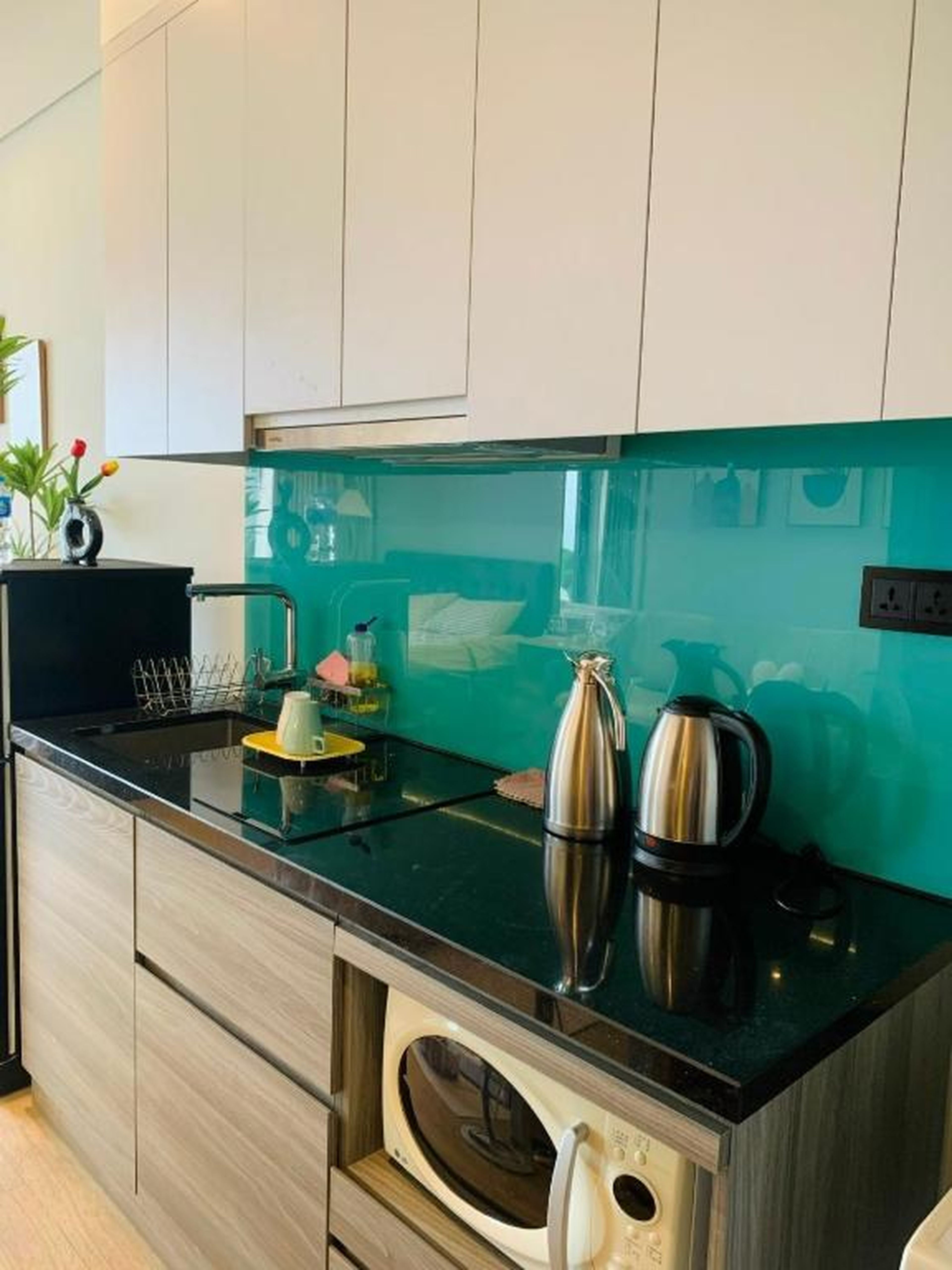 MiVi Seaview Homestay Citadines Marina Hung Thang Ha Long - Hình 38