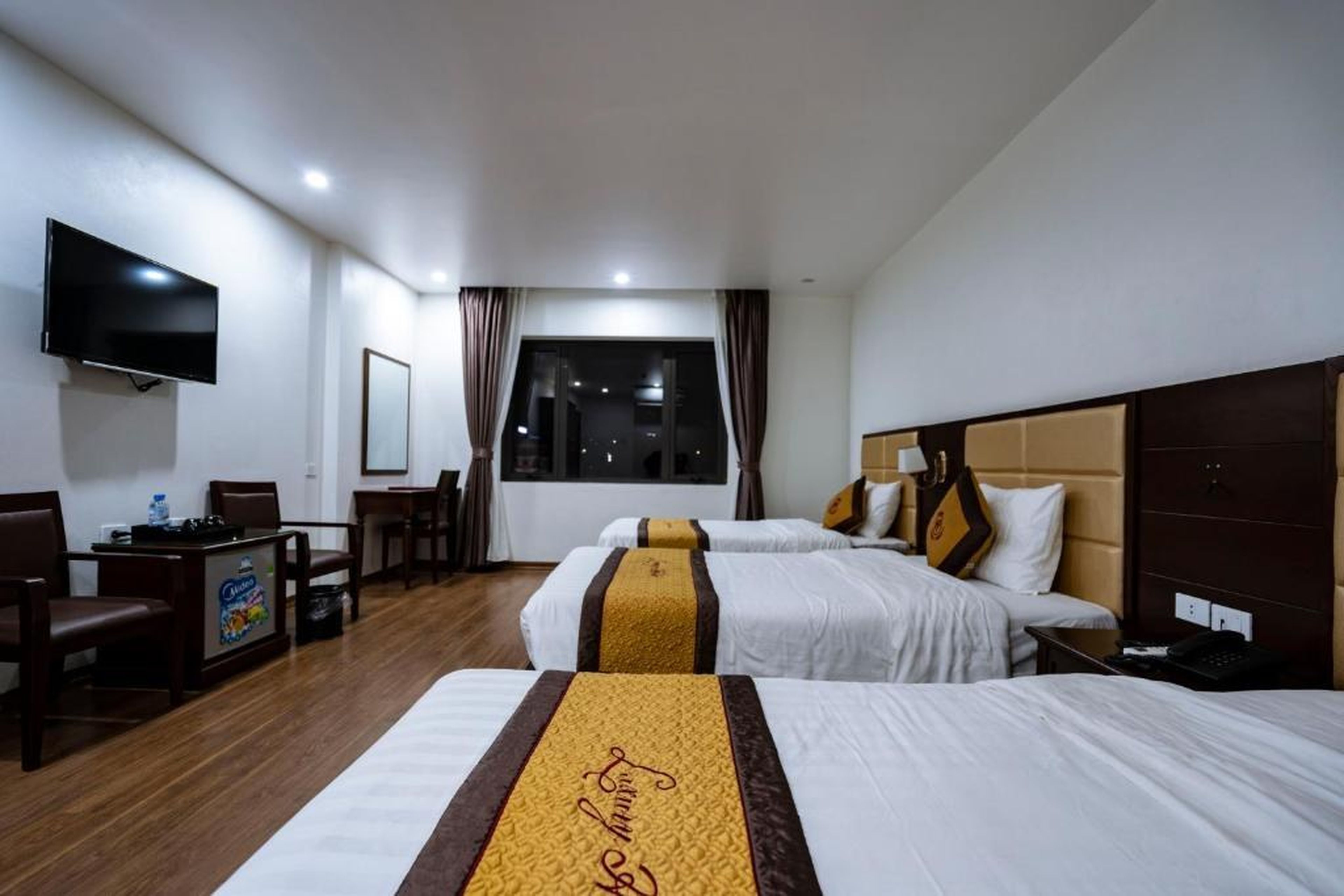 Luxury ii hotel - Hình 20