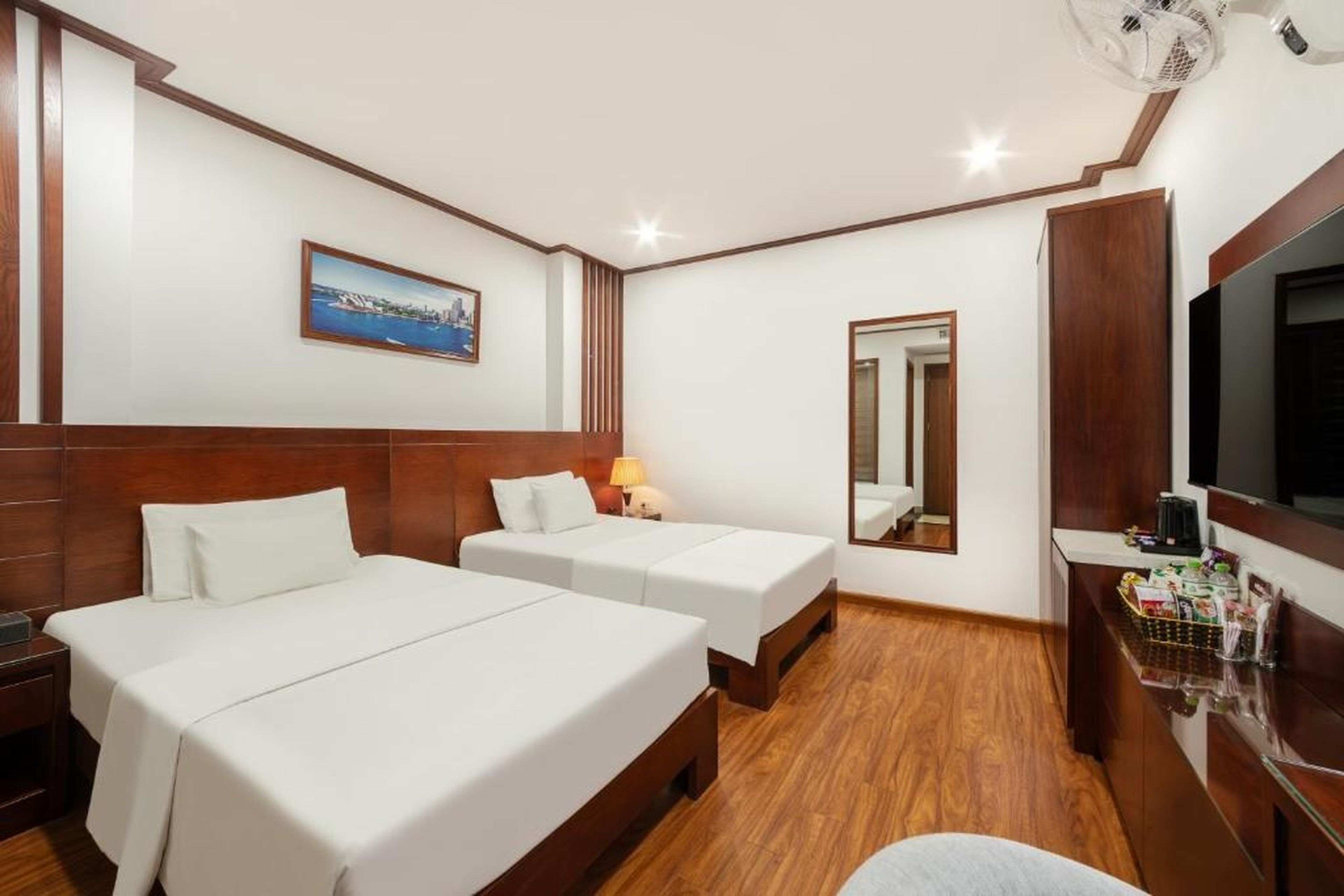 A25 Premium Hotel - Bãi Cháy Hạ Long - Hình 15