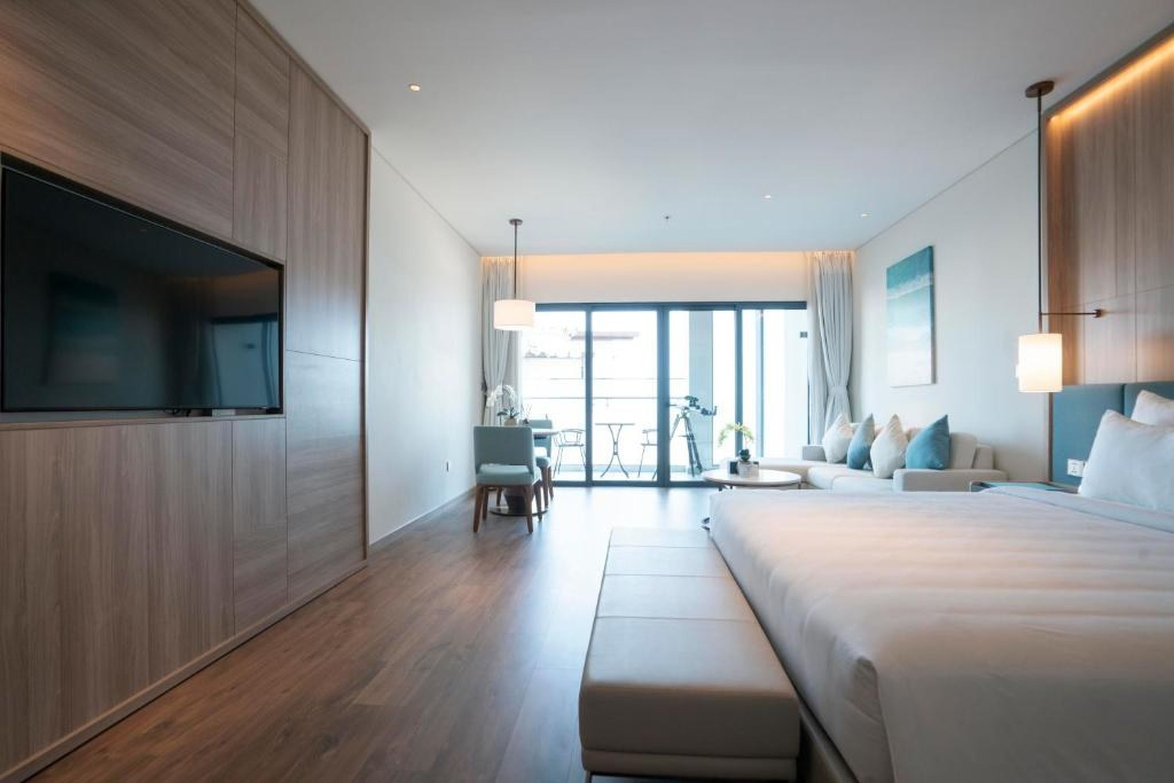 Căn hộ cao cấp tại ALaCarte Ha Long Bay Hotel Residence - Hình 23