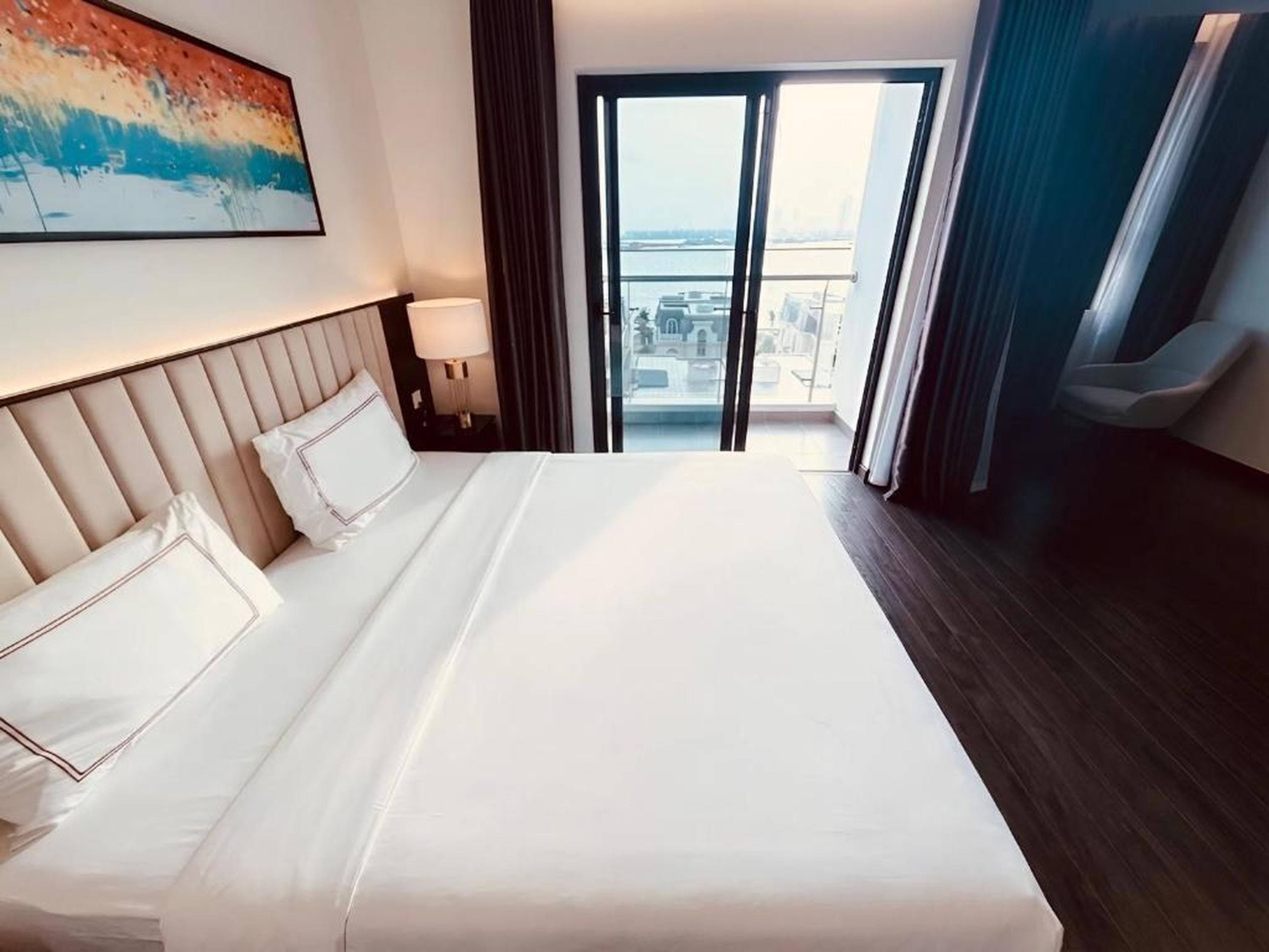 Luxury Ocean View Apartments - The Sapphire Ha Long, Studio & 2BR - Hình 15