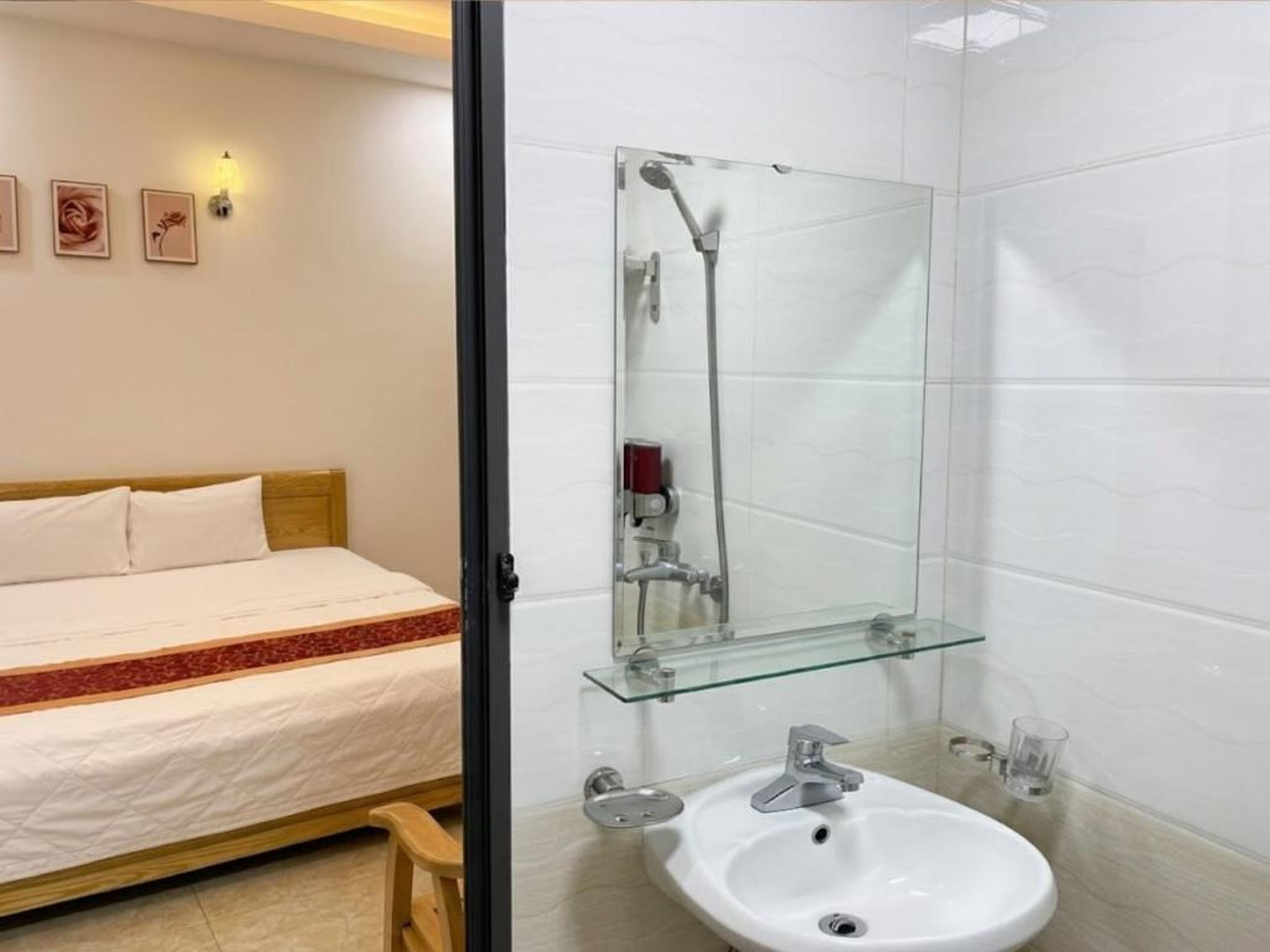 Hoàng Anh Hotel - Hình 11