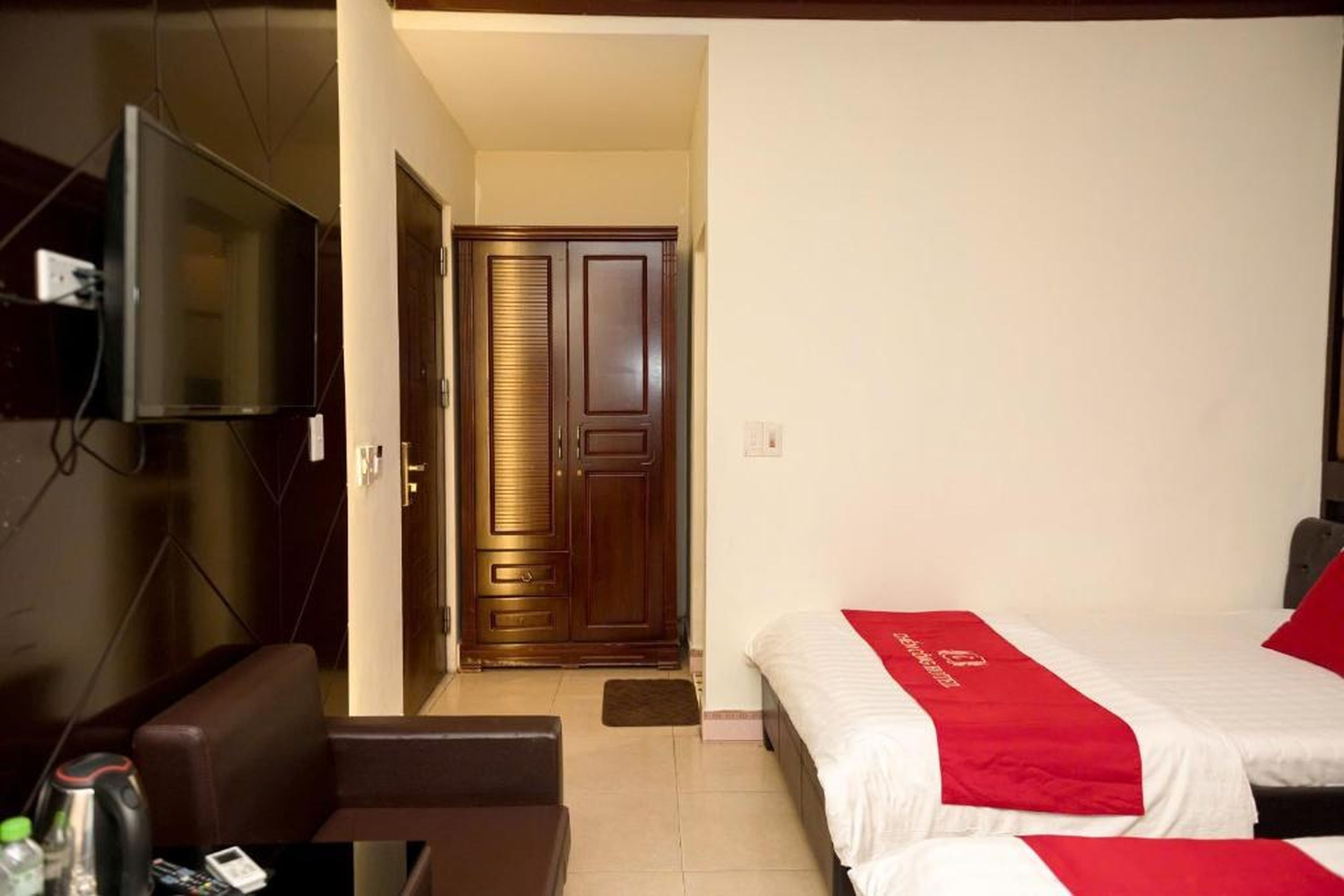 CHIEN CONG Hotel - Hình 1