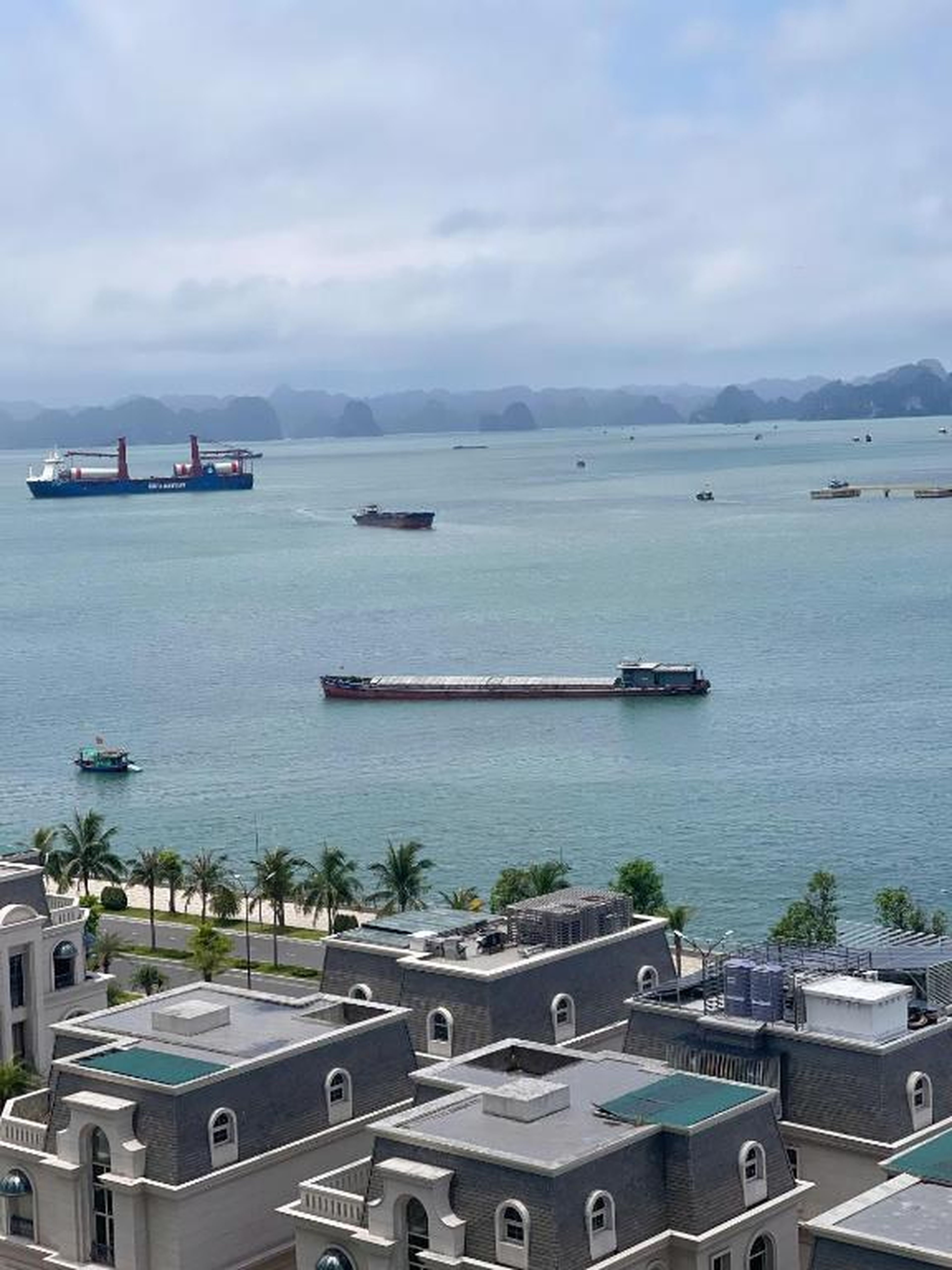 Sapphire Hạ Long Lumi Apartment - Hình 4