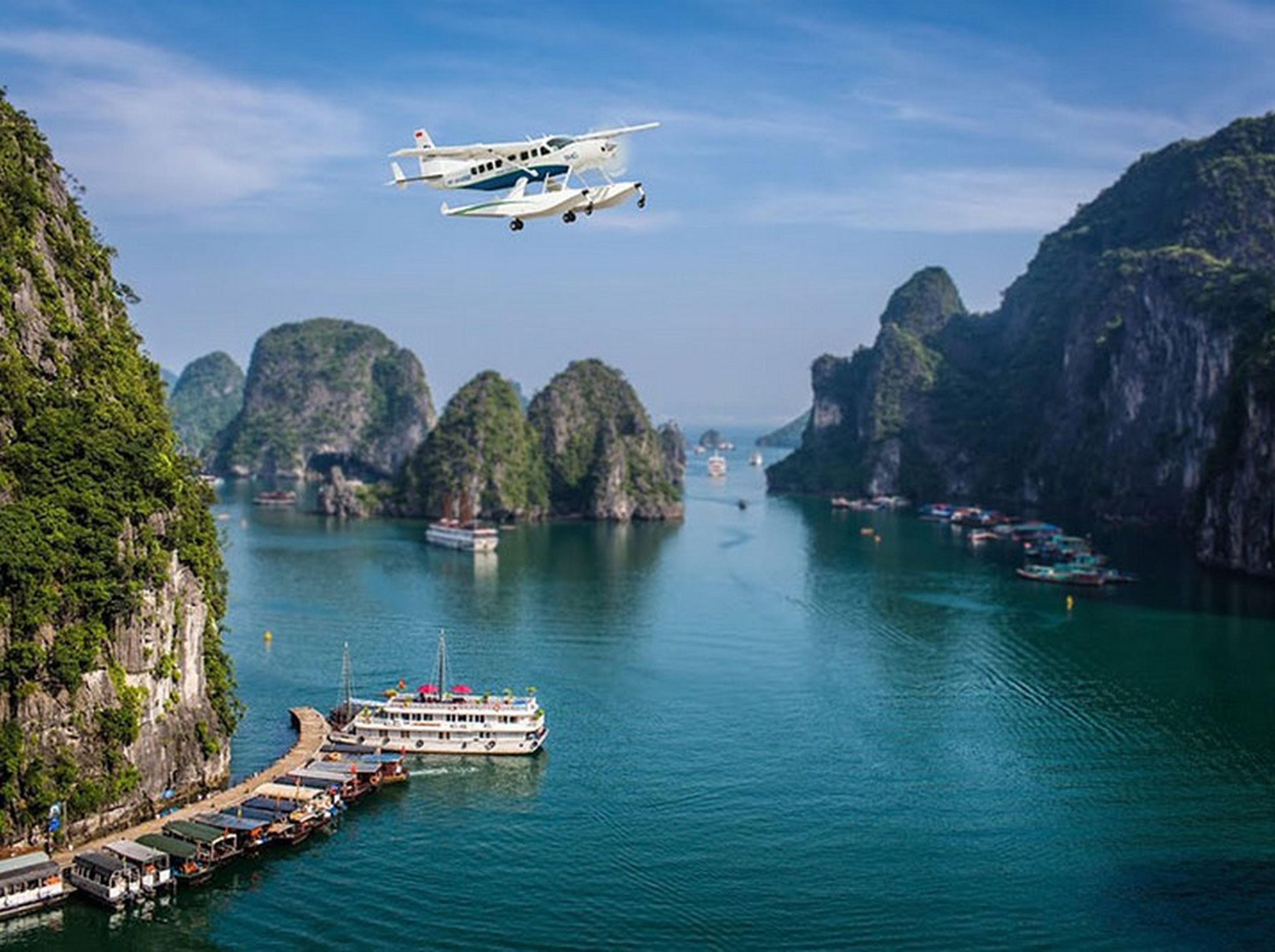 Ha Long Bay Travel – A Panoramic Bay Flight with Hai Au Seaplane - Hình 6