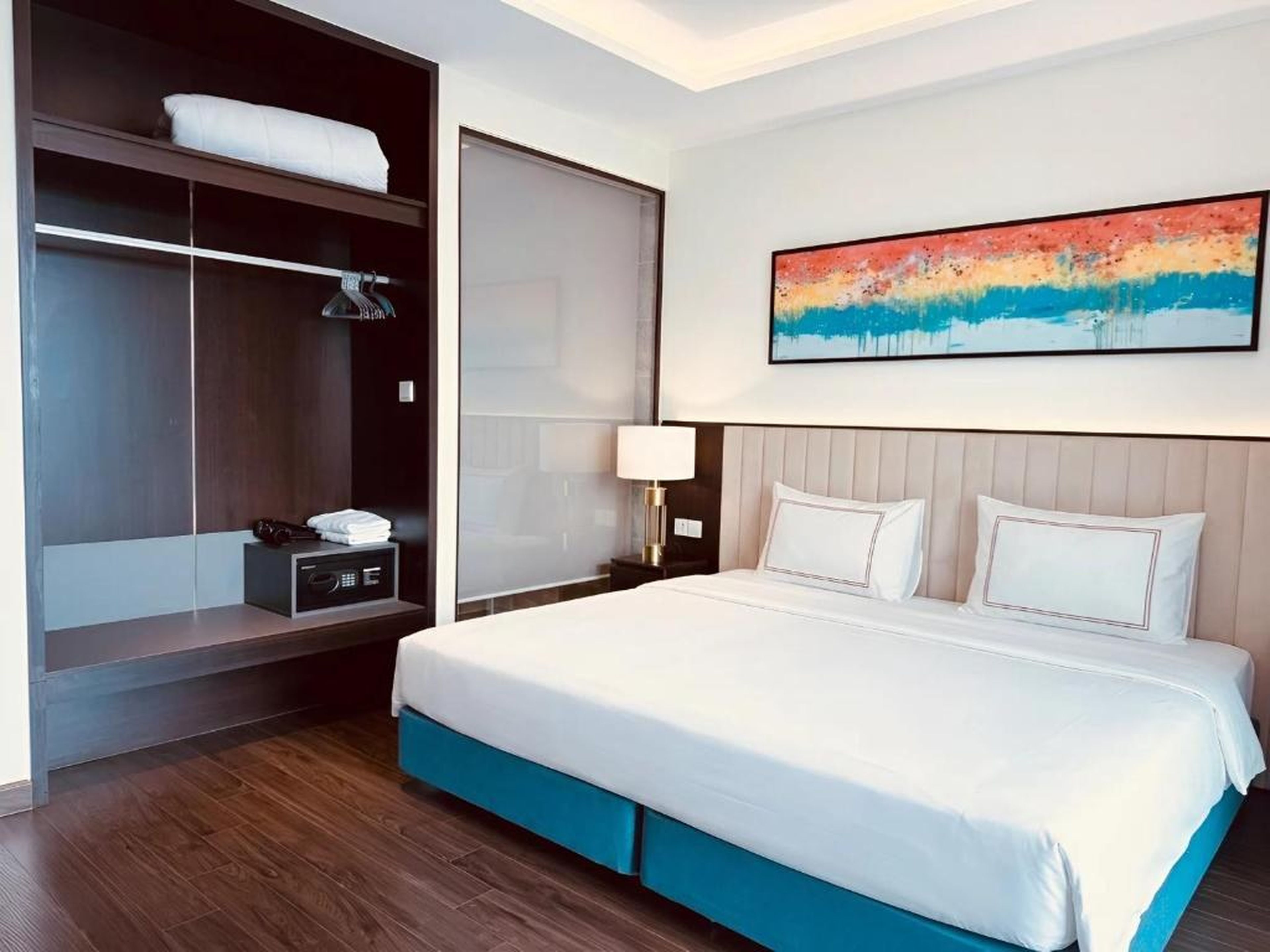 Luxury Ocean View Apartments - The Sapphire Ha Long, Studio & 2BR - Hình 21