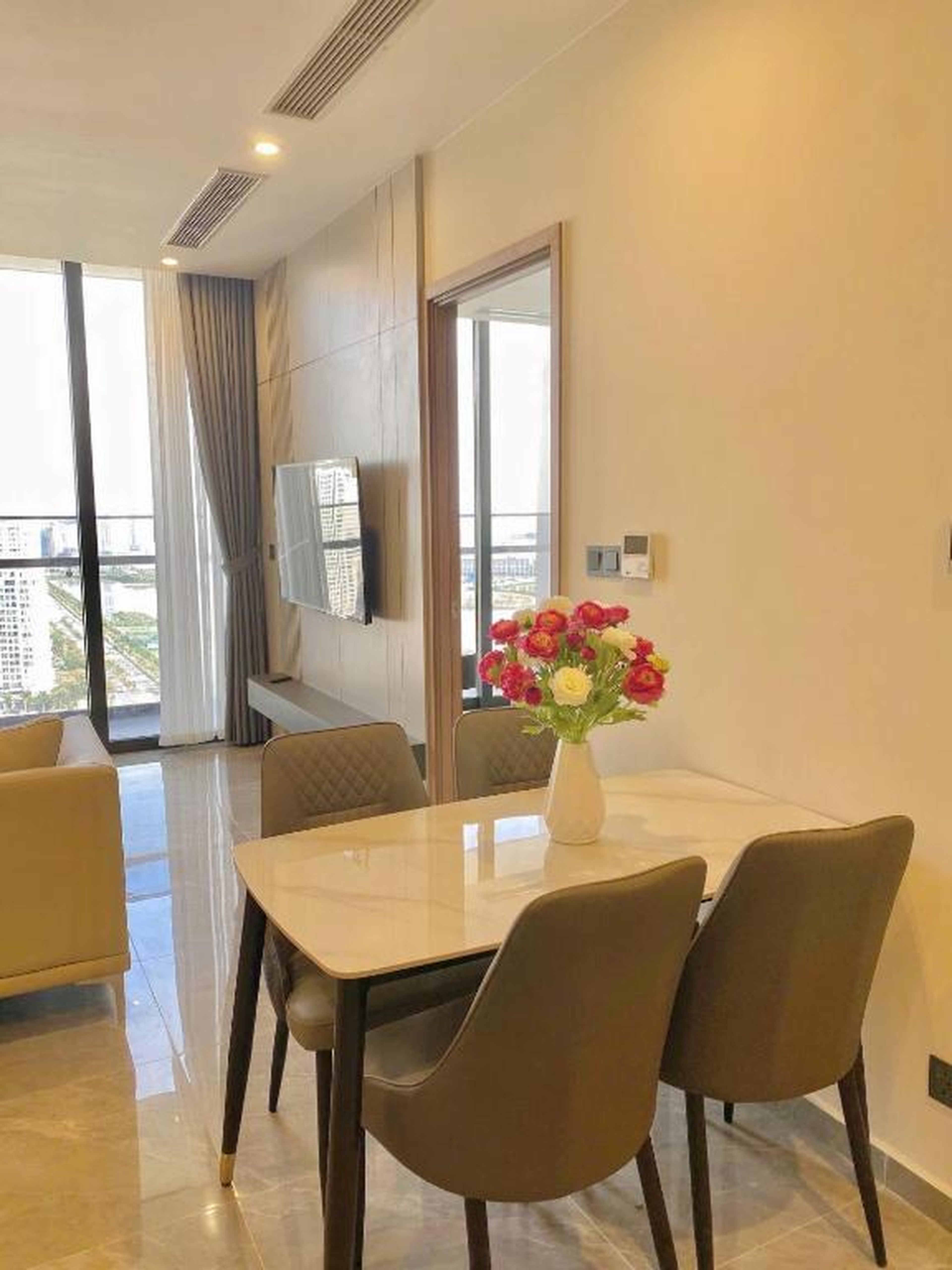 Asahi Luxstay - ICON40 Ha Long 2BR Luxury Apartment - Hình 29