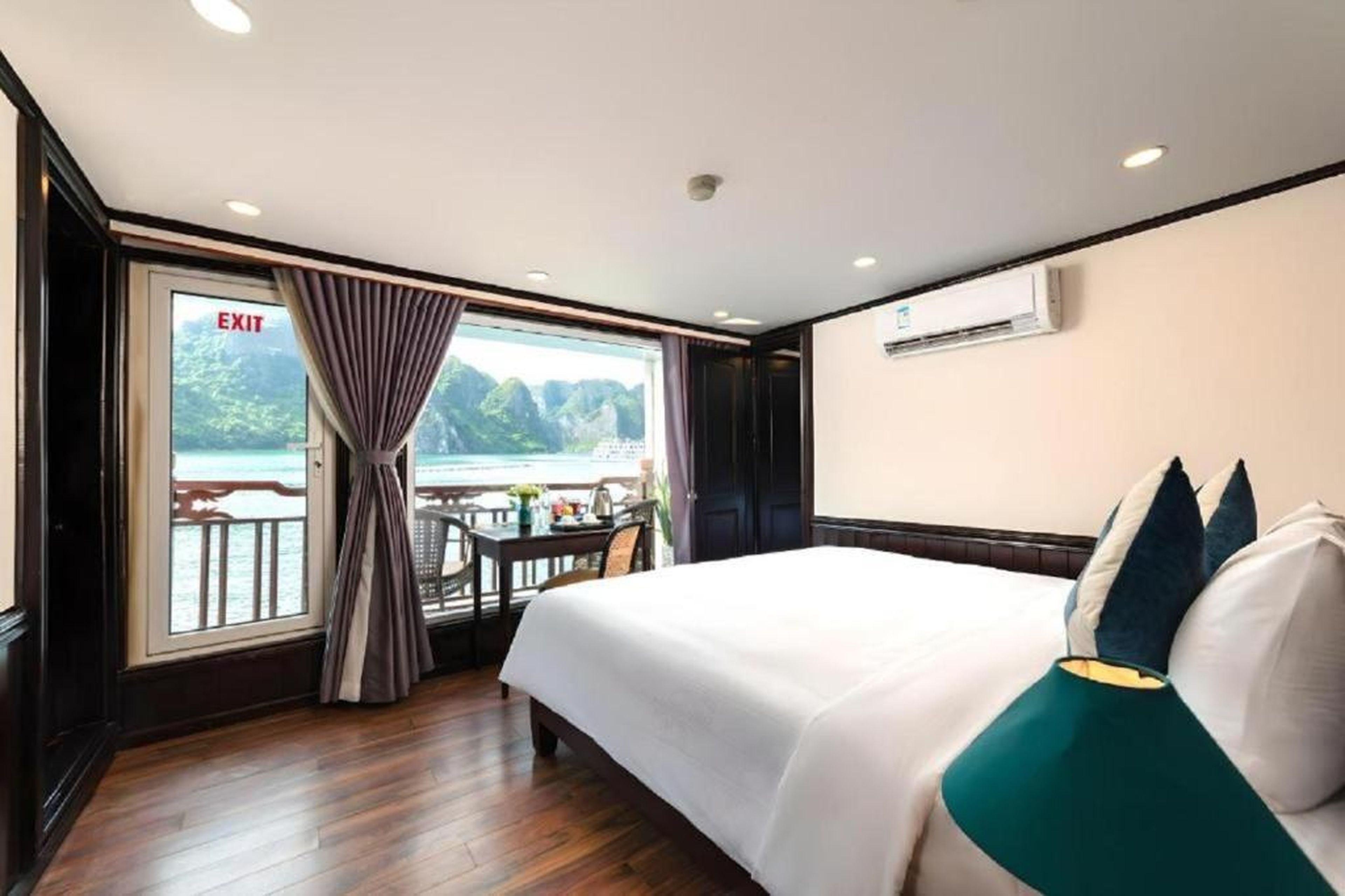 Amanda cruise 5 star ha long bay - Hình 12