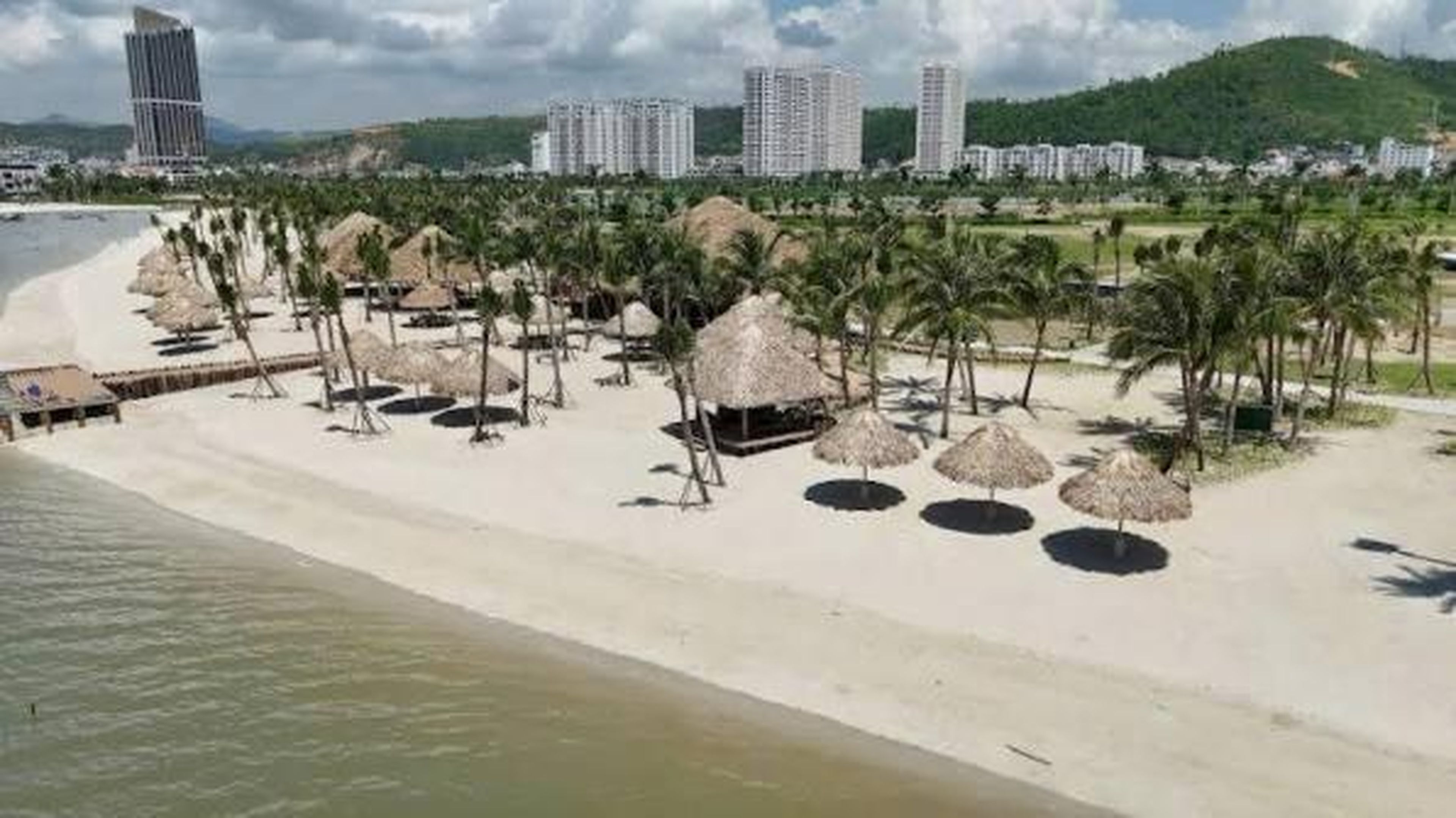 The Azure Duplex - Stunning Bay View - Citadines Ha Long - Hình 35