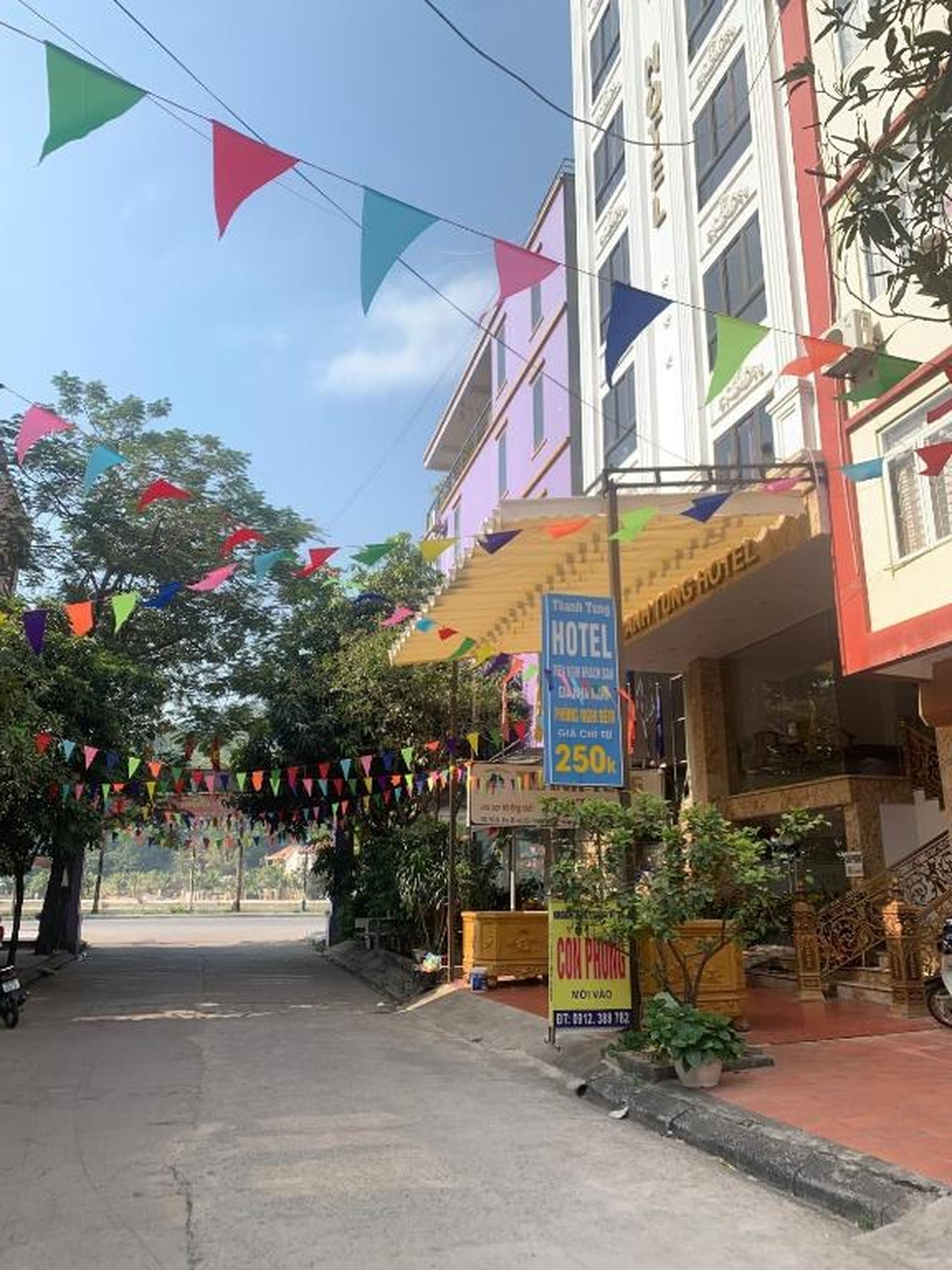 Thanh Tung Hotel - Hình 26