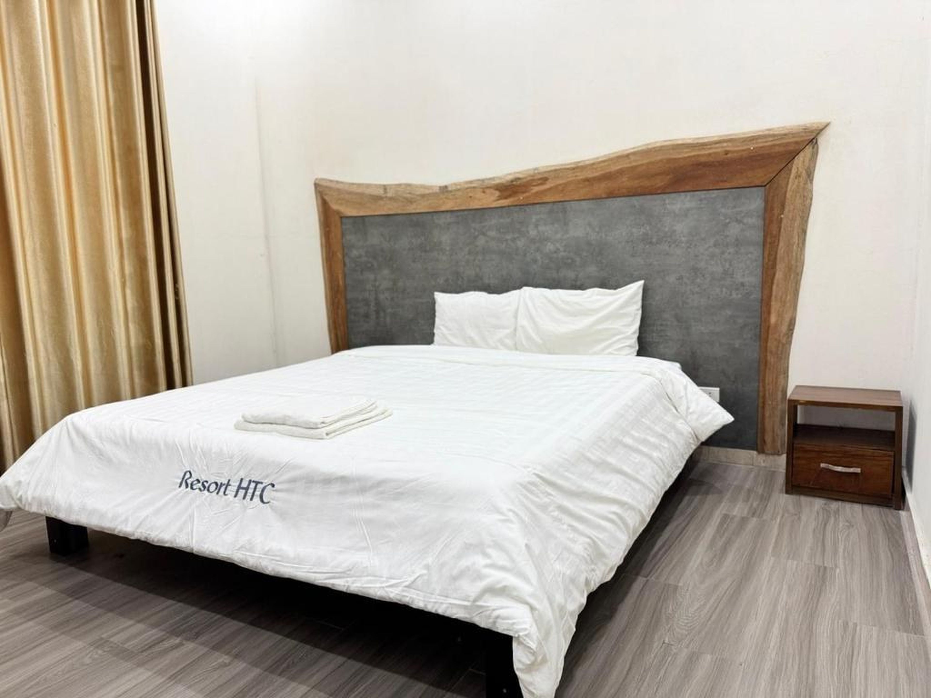 Homestay HTC Tuần Châu - Hình 40