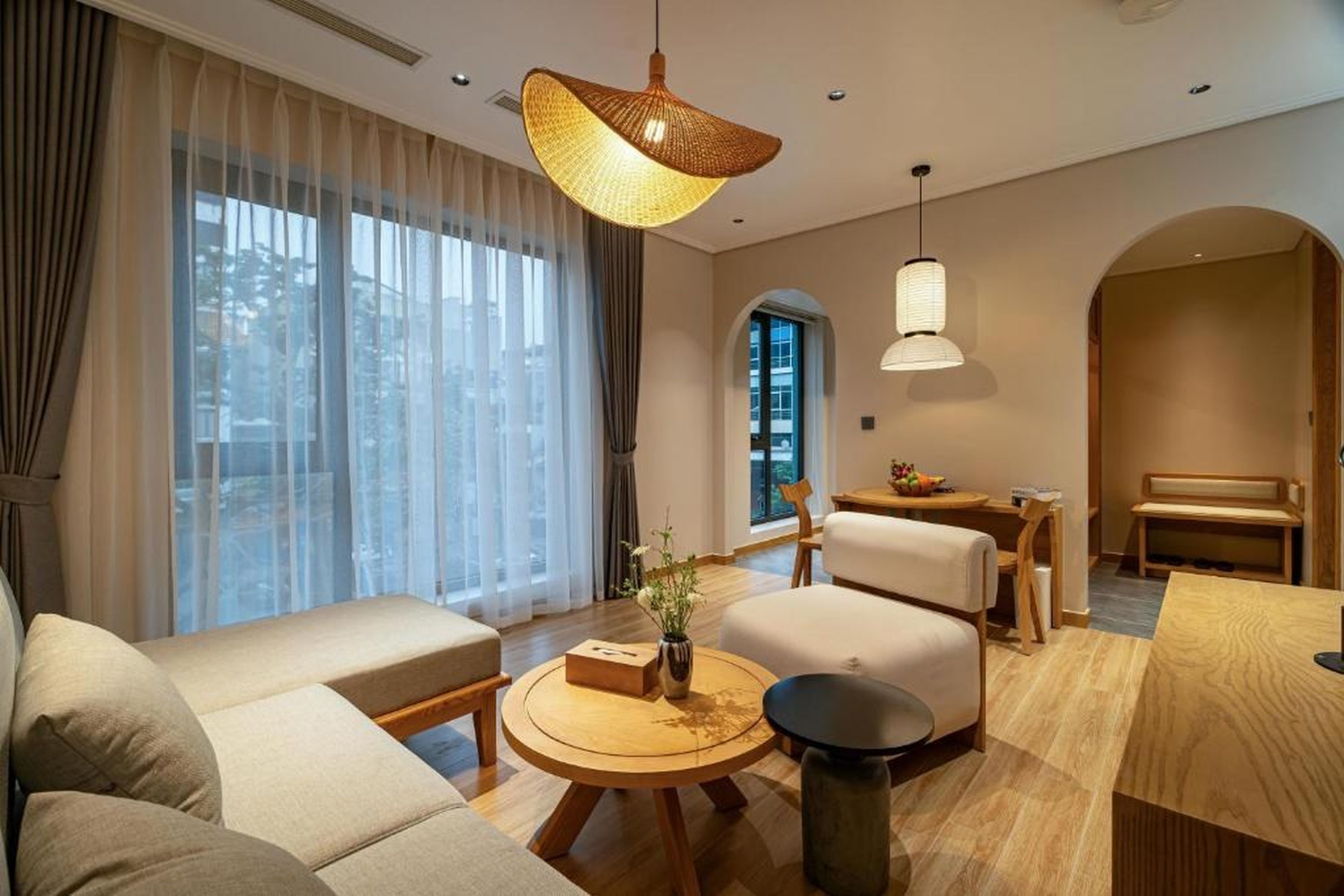 Nam Dat Hotel by D'Lecia Ha Long - Hình 43