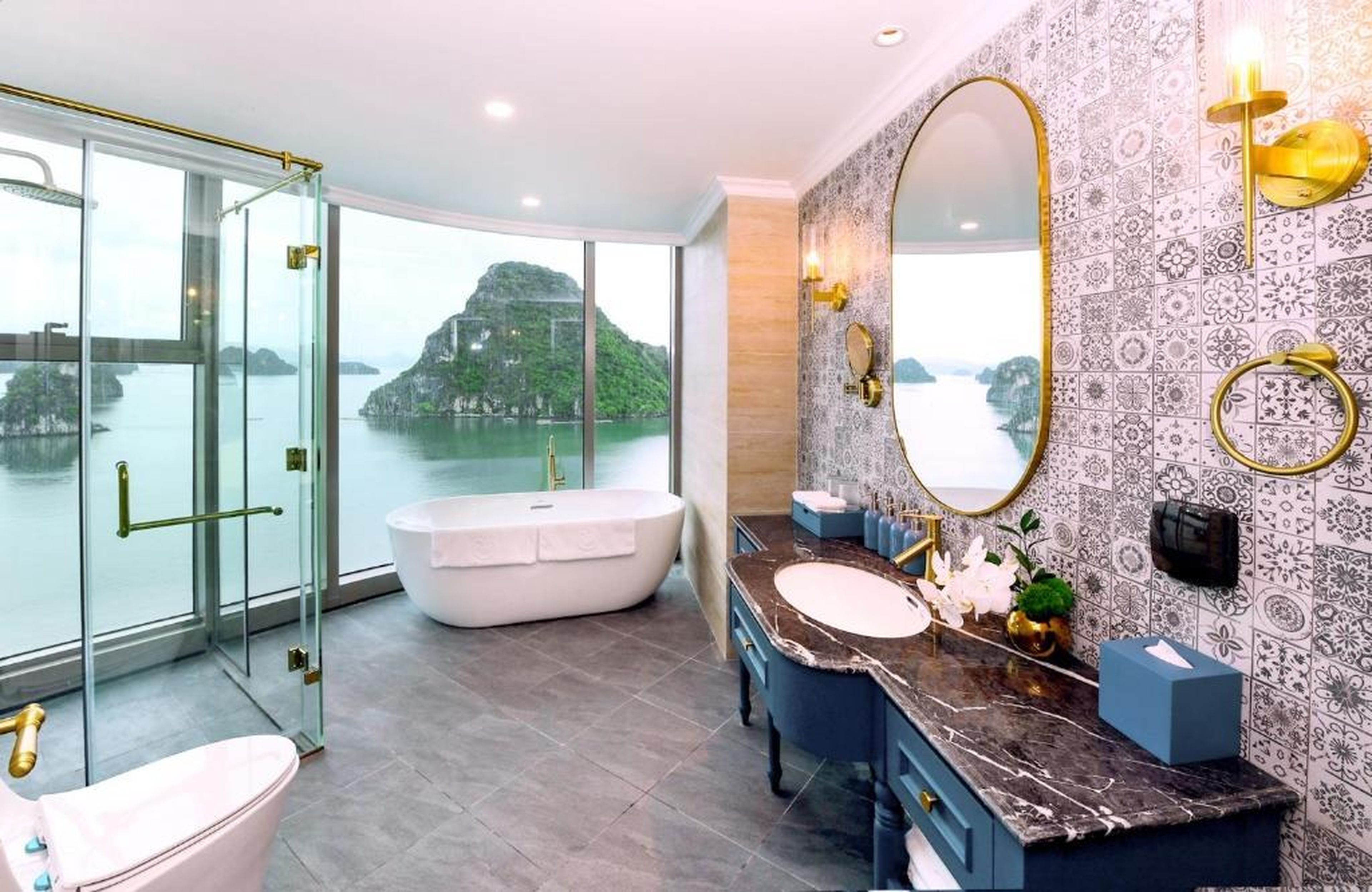 Centara Hotel & Residences Van Don - Hình 8