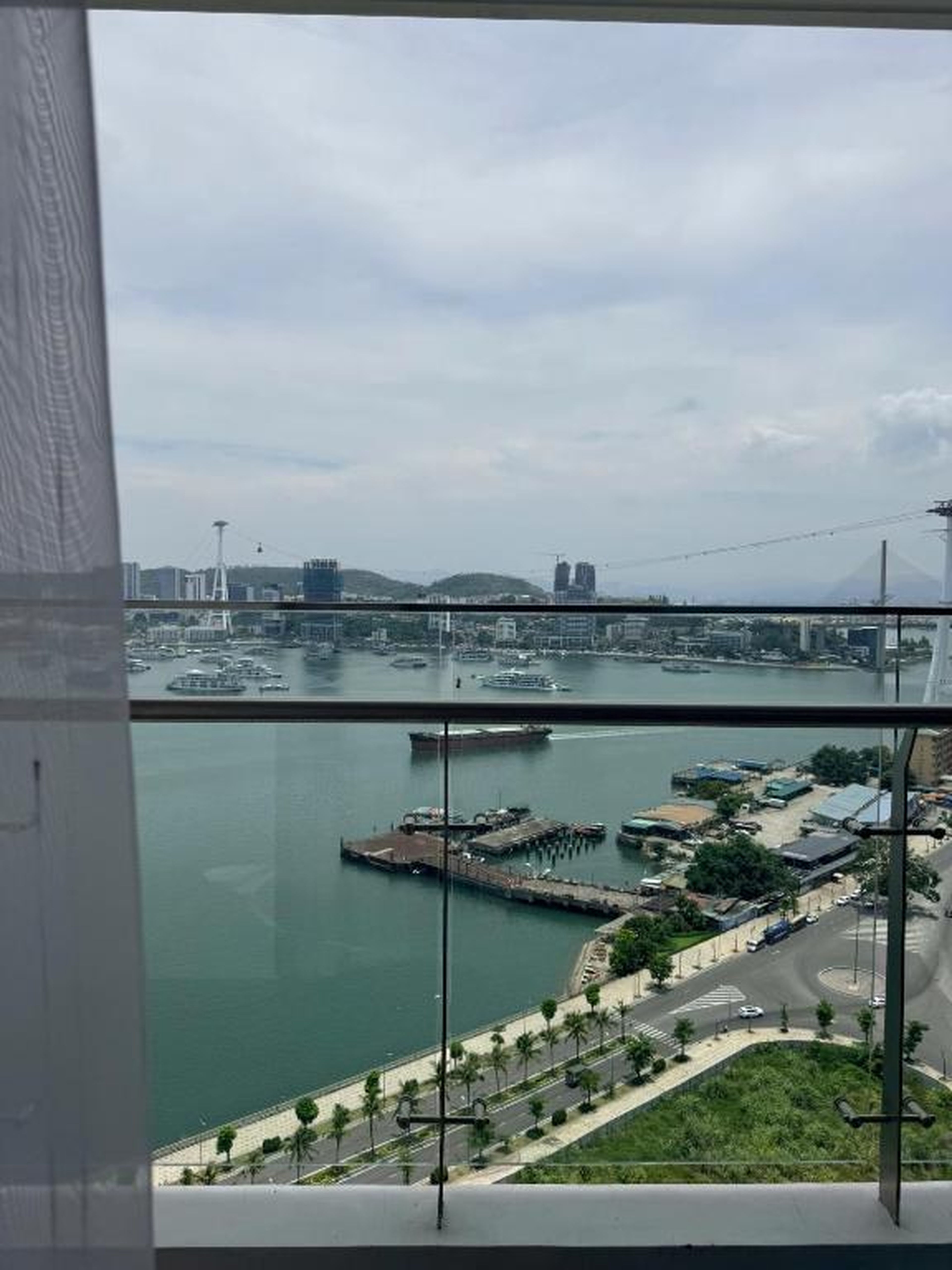 The Saphire Ha Long - TranThuy Sea View Apartment - Hình 34