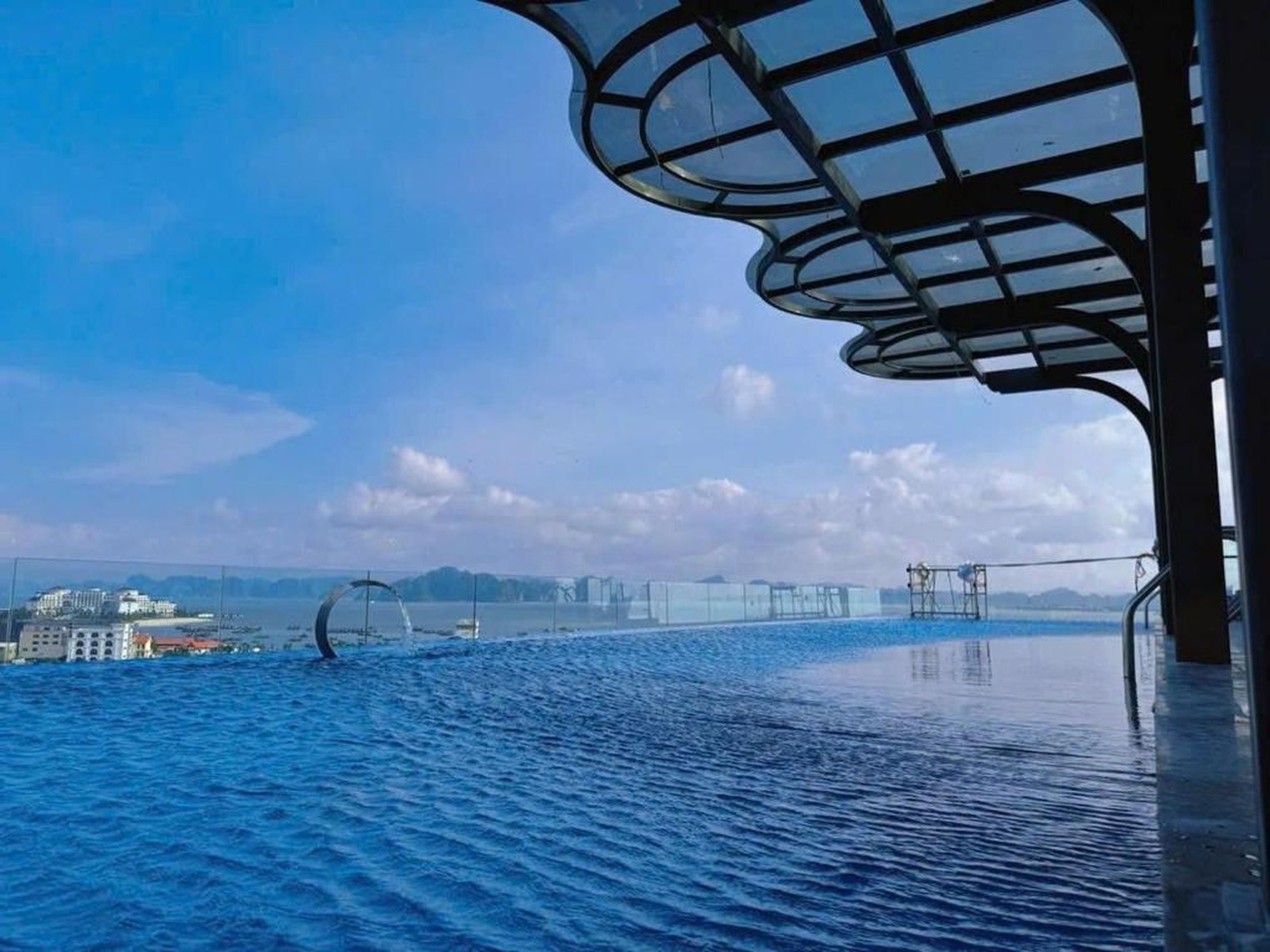 FTE Ha Long Hotel - Hình 4