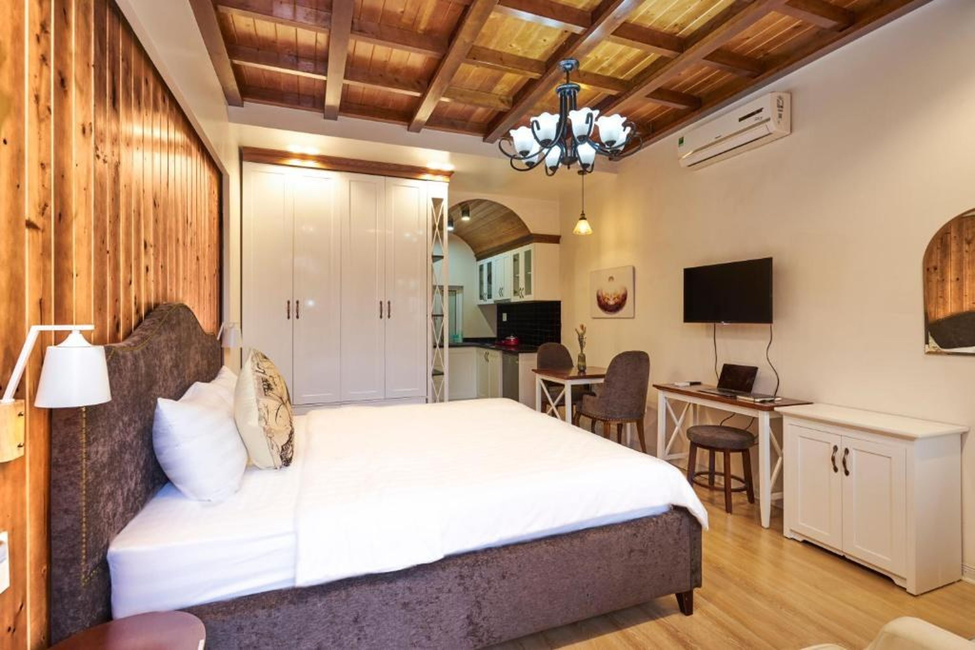 Little Colmar - Homestay & Pottery Studio - Hình 11