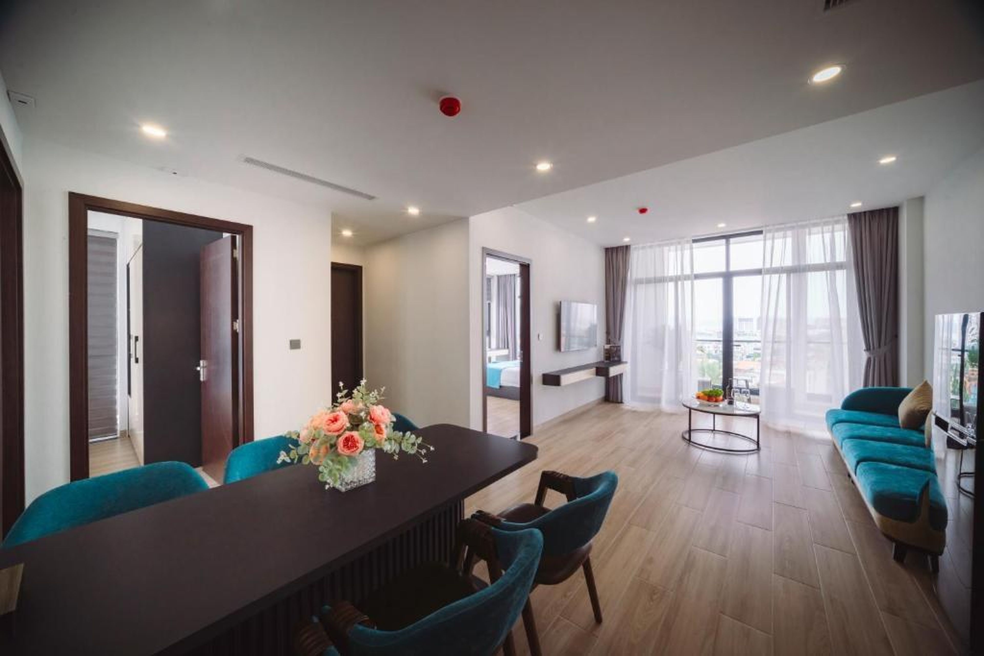MAREMONTI Luxury 5 Star Hotel - Hình 36