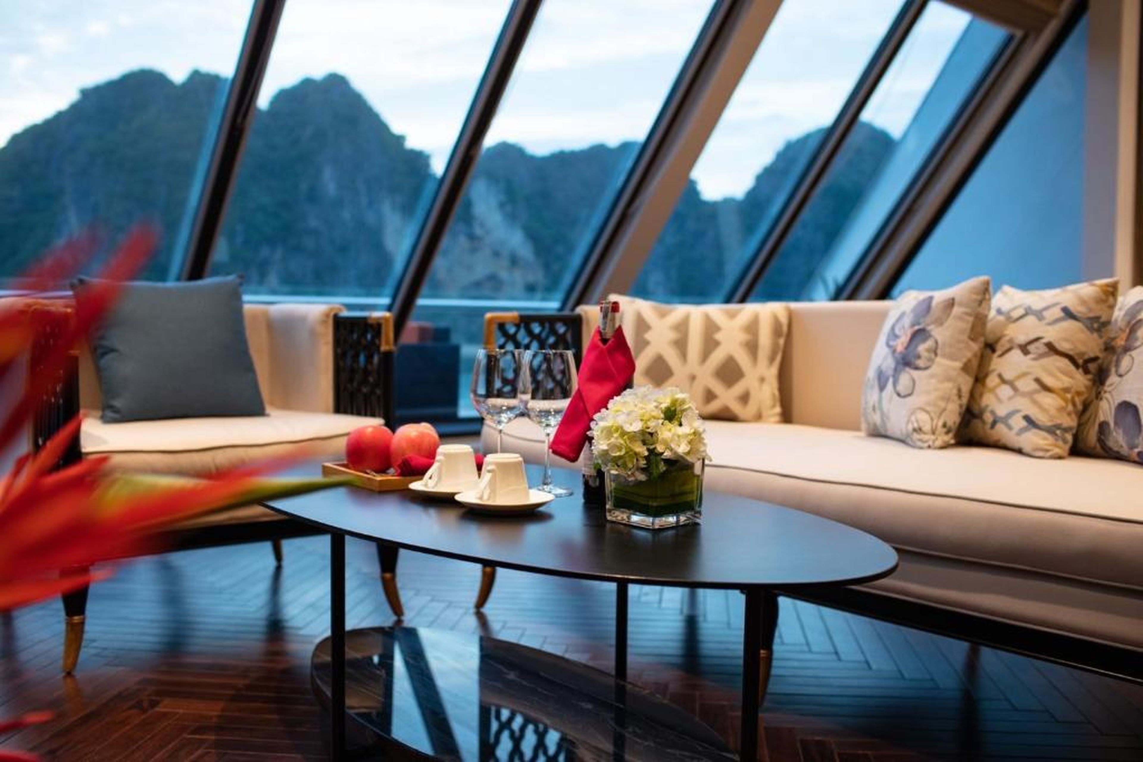 Stellar of the Seas Cruise - Hình 17