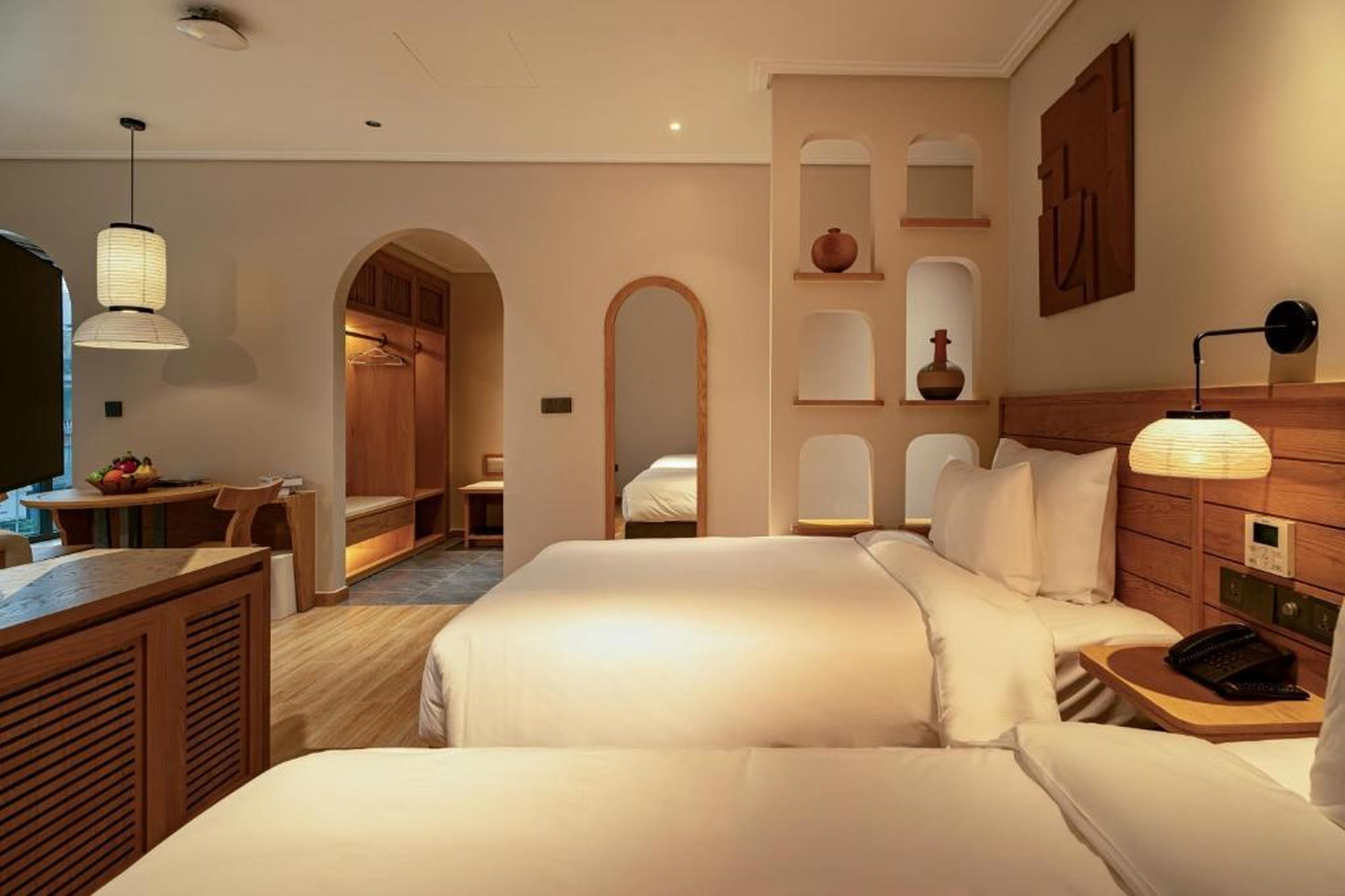 Nam Dat Hotel by D'Lecia Ha Long - Hình 42