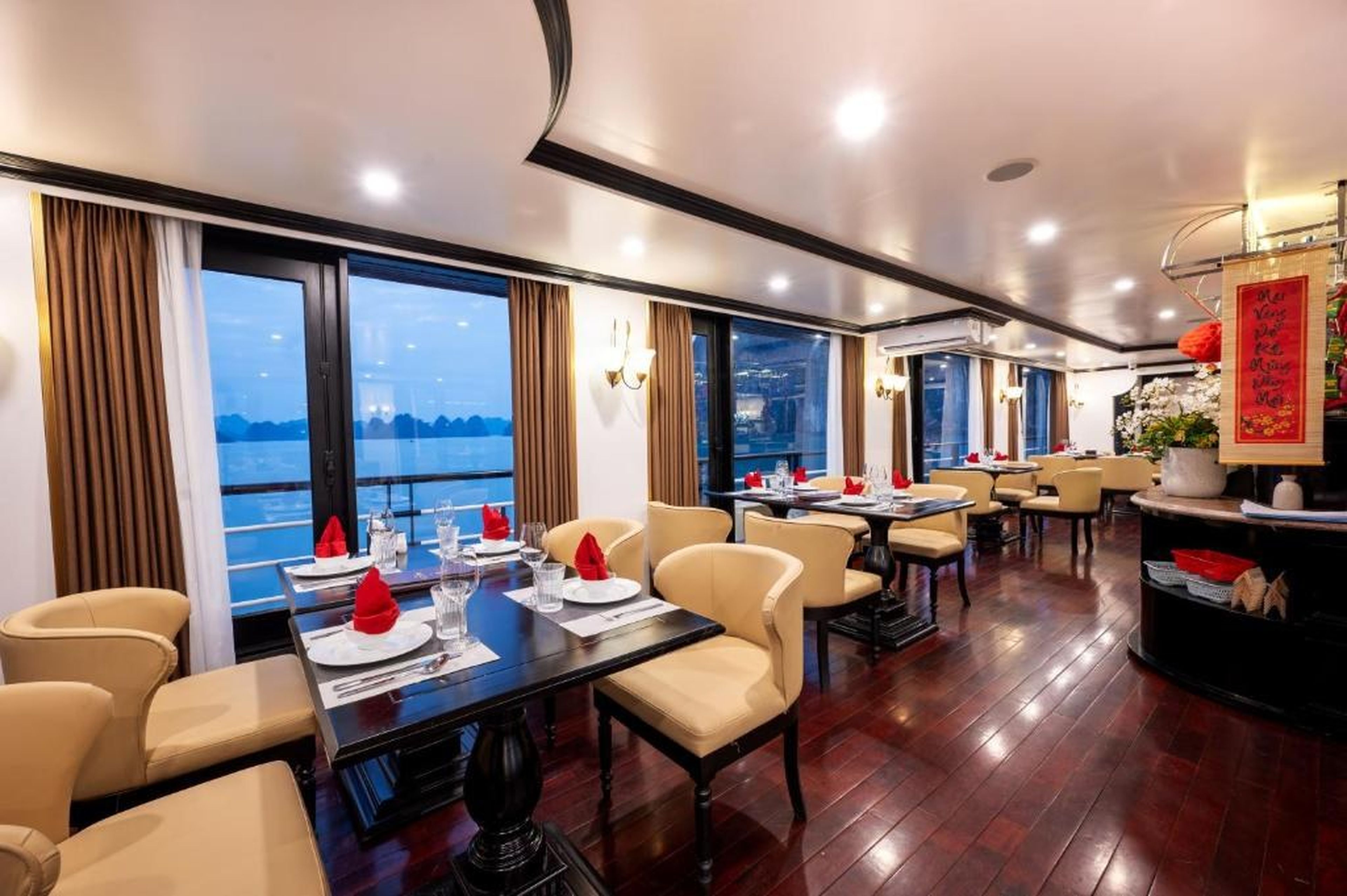 Dragon Premium Cruise Halong - Hình 46