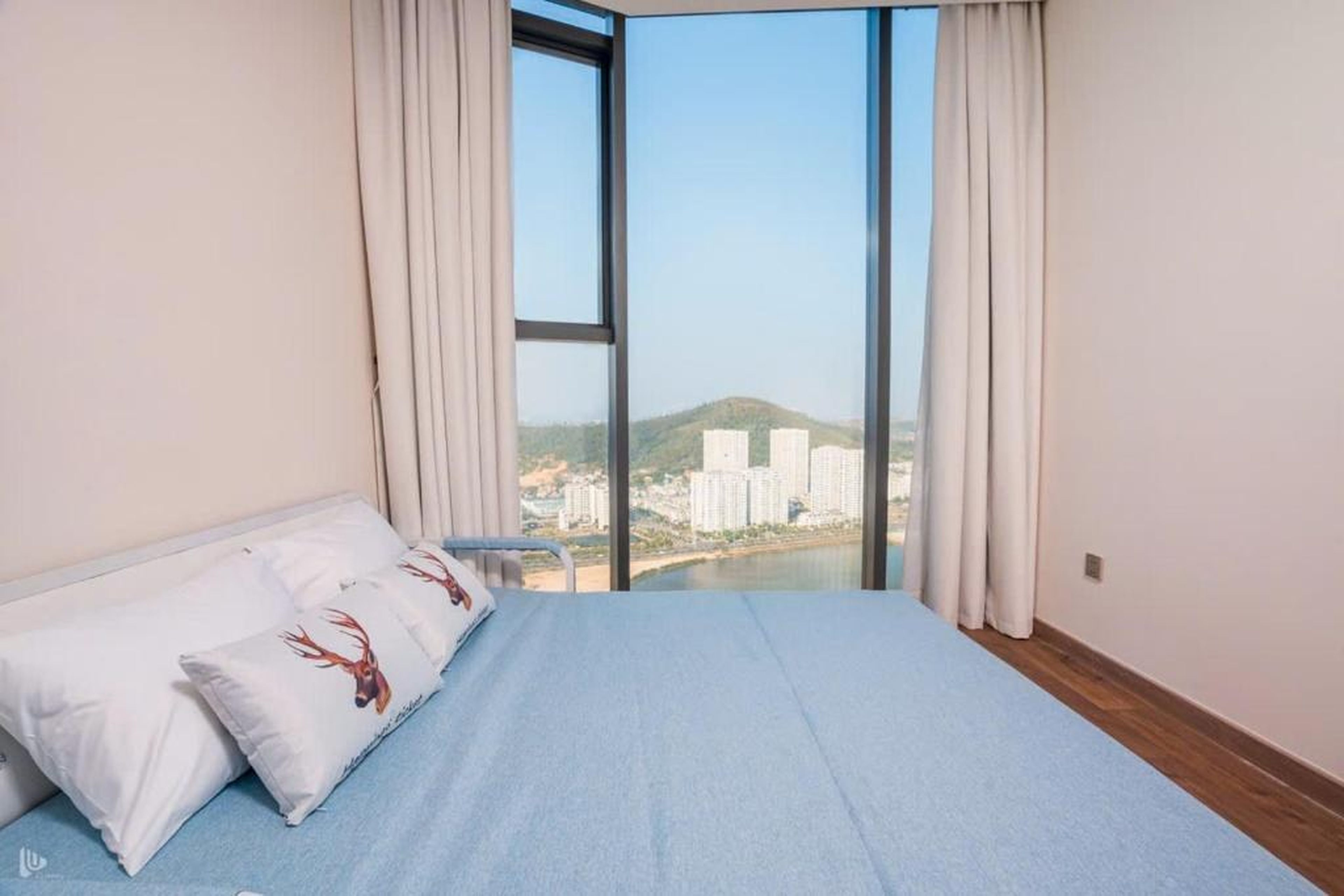 Seaside Elegance- À la carte Residence Hạ Long - Hình 29