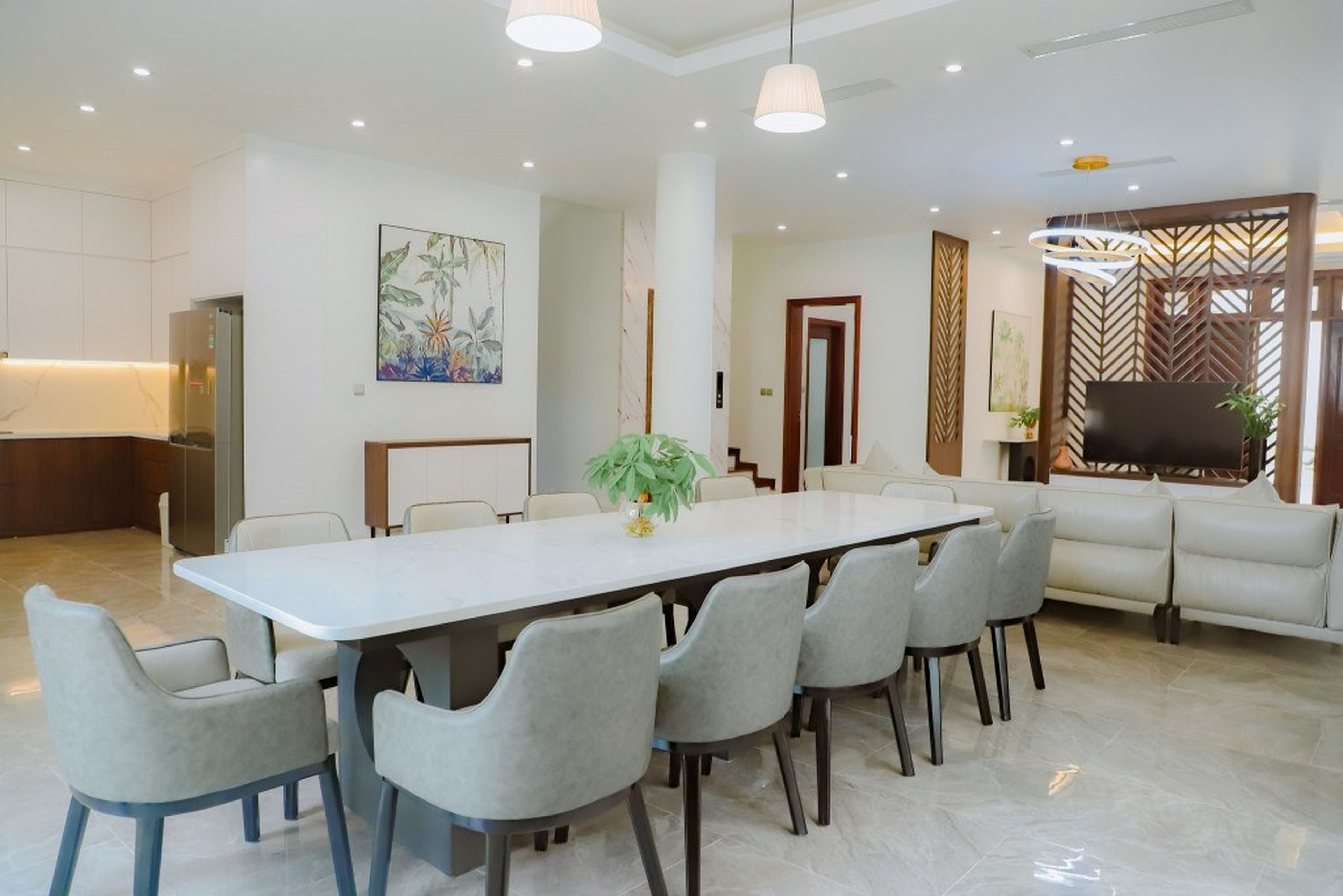 D’Lioro Hotel & Resort Ha Long – A Retreat on the City’s Most Beautiful Hill - Hình 13