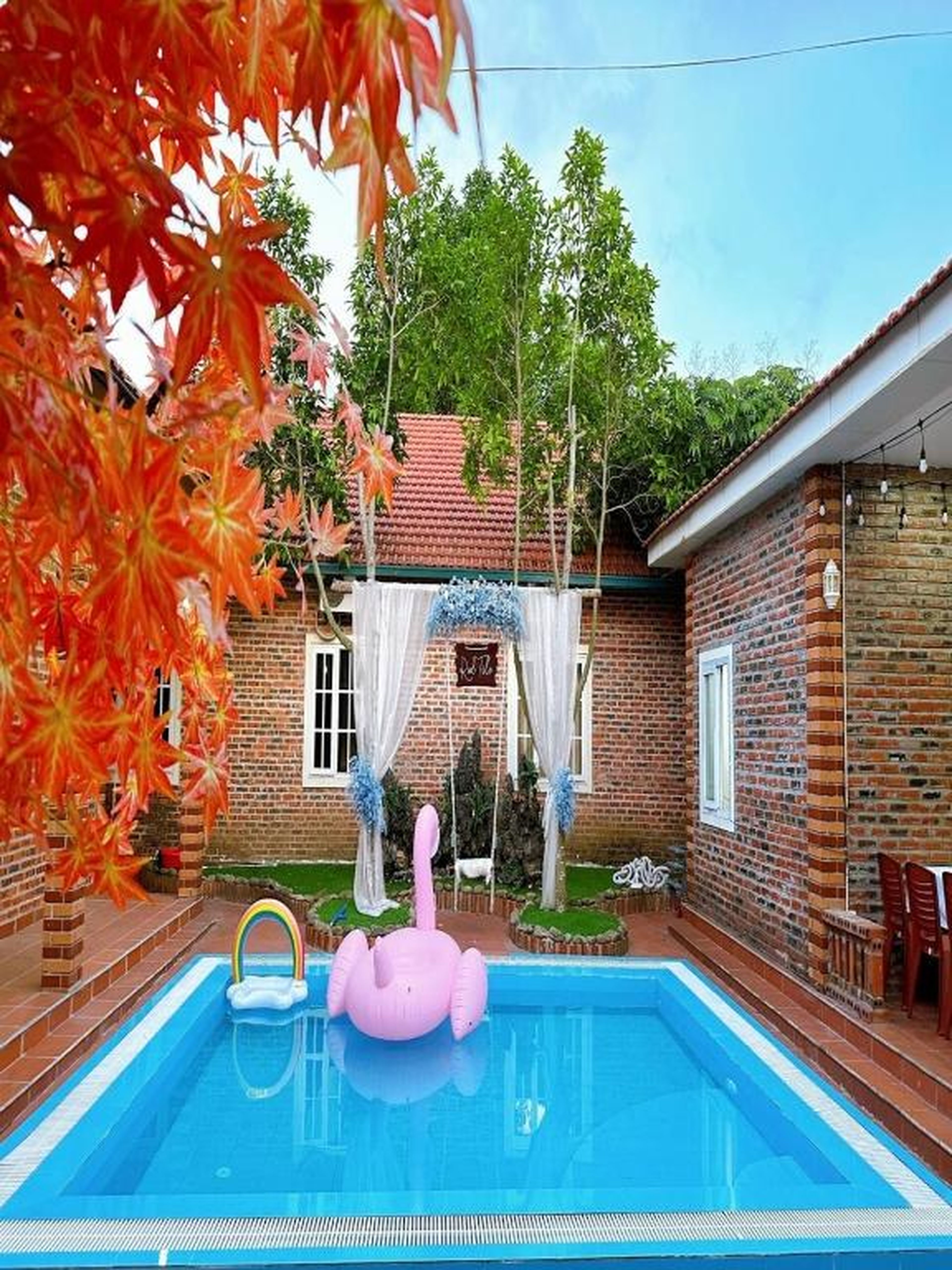Chuỗi Homestay 8 ngủ bể bơi riêng - gần biển tại Tuần Châu - Hình 15