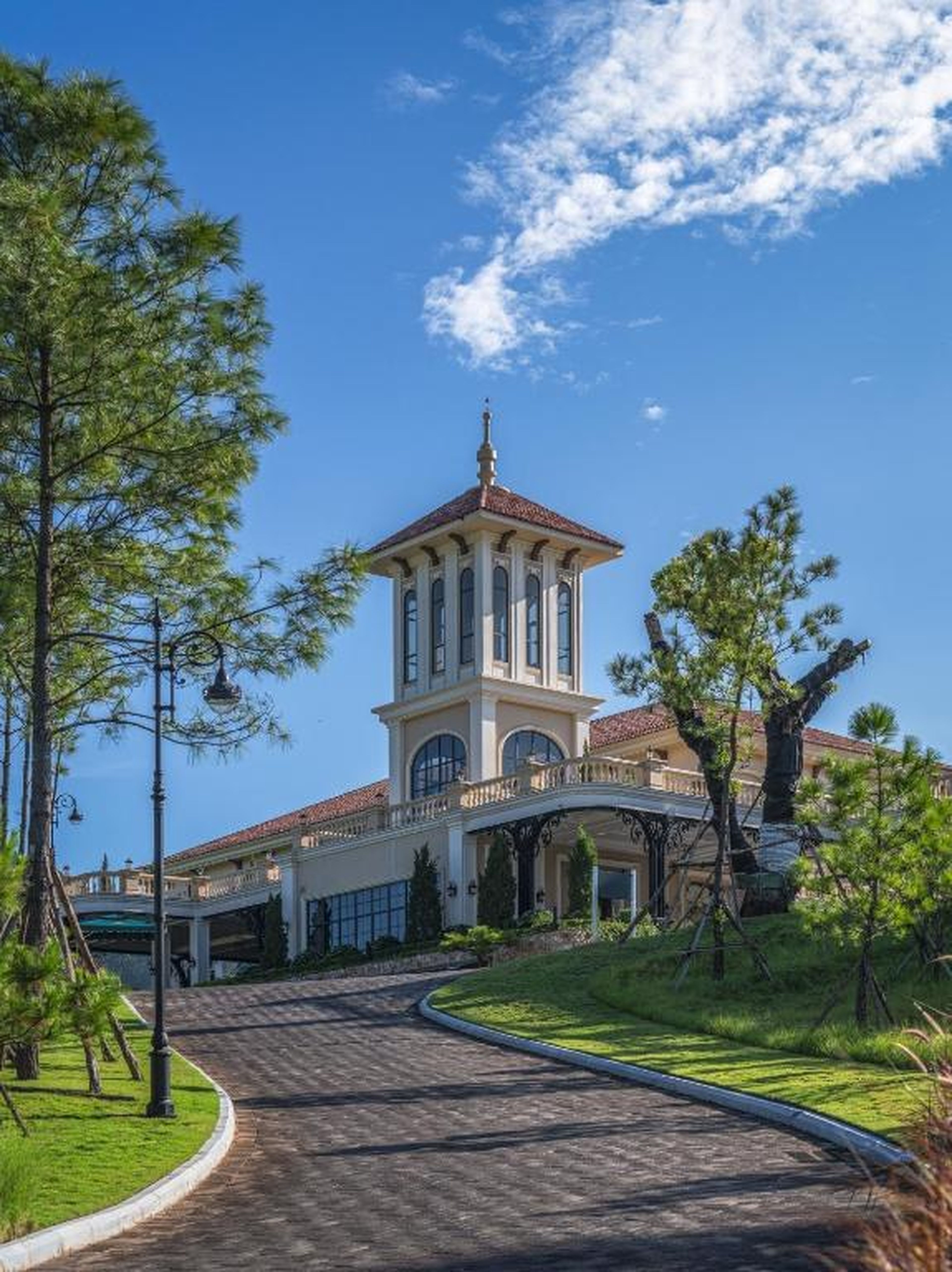 Silk Path Dong Trieu Golf Course & Villas - Hình 36
