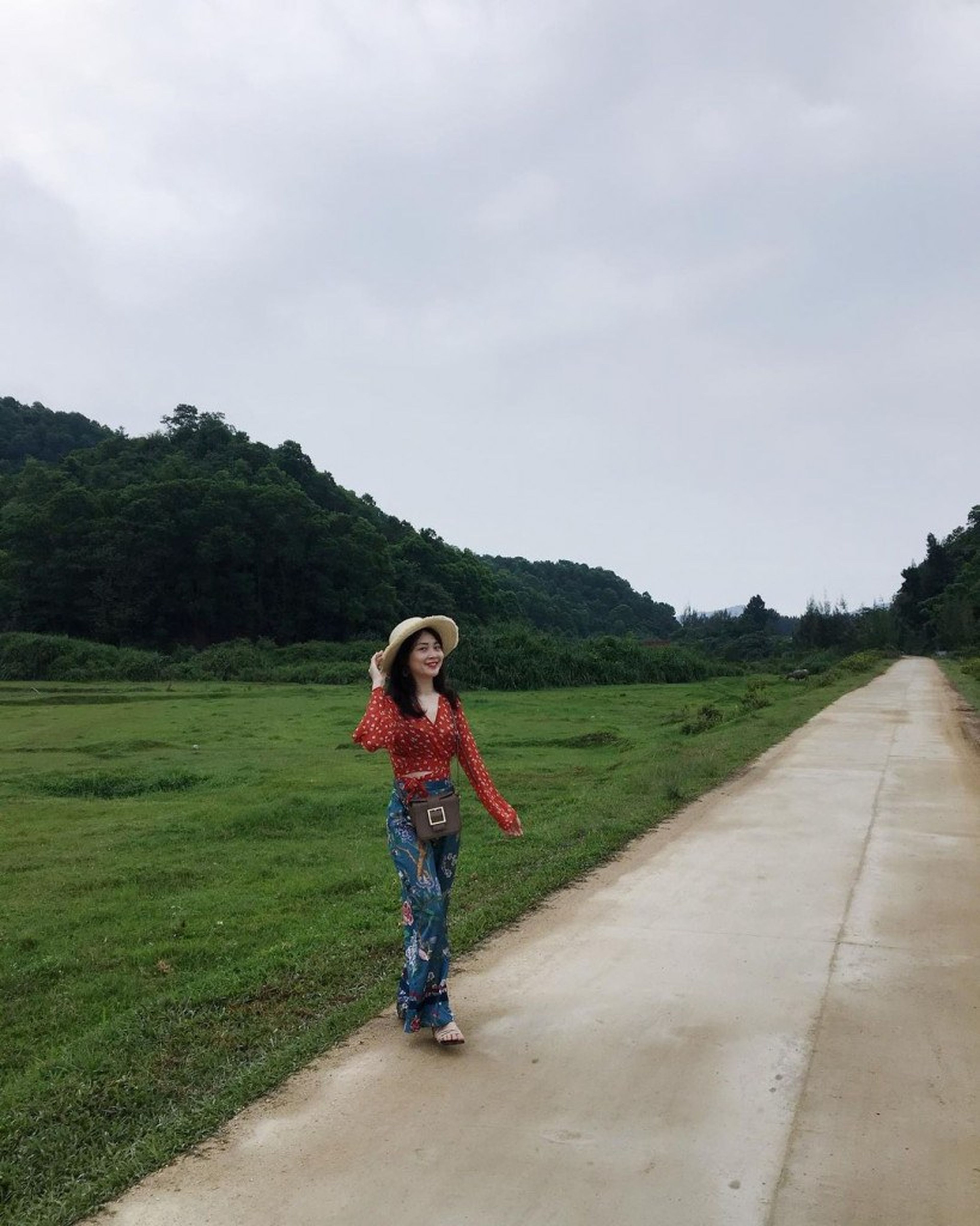 Đảo Cái Chiên – Nơi hội tụ vẻ đẹp của rừng và biển ở Quảng Ninh - Hình 7