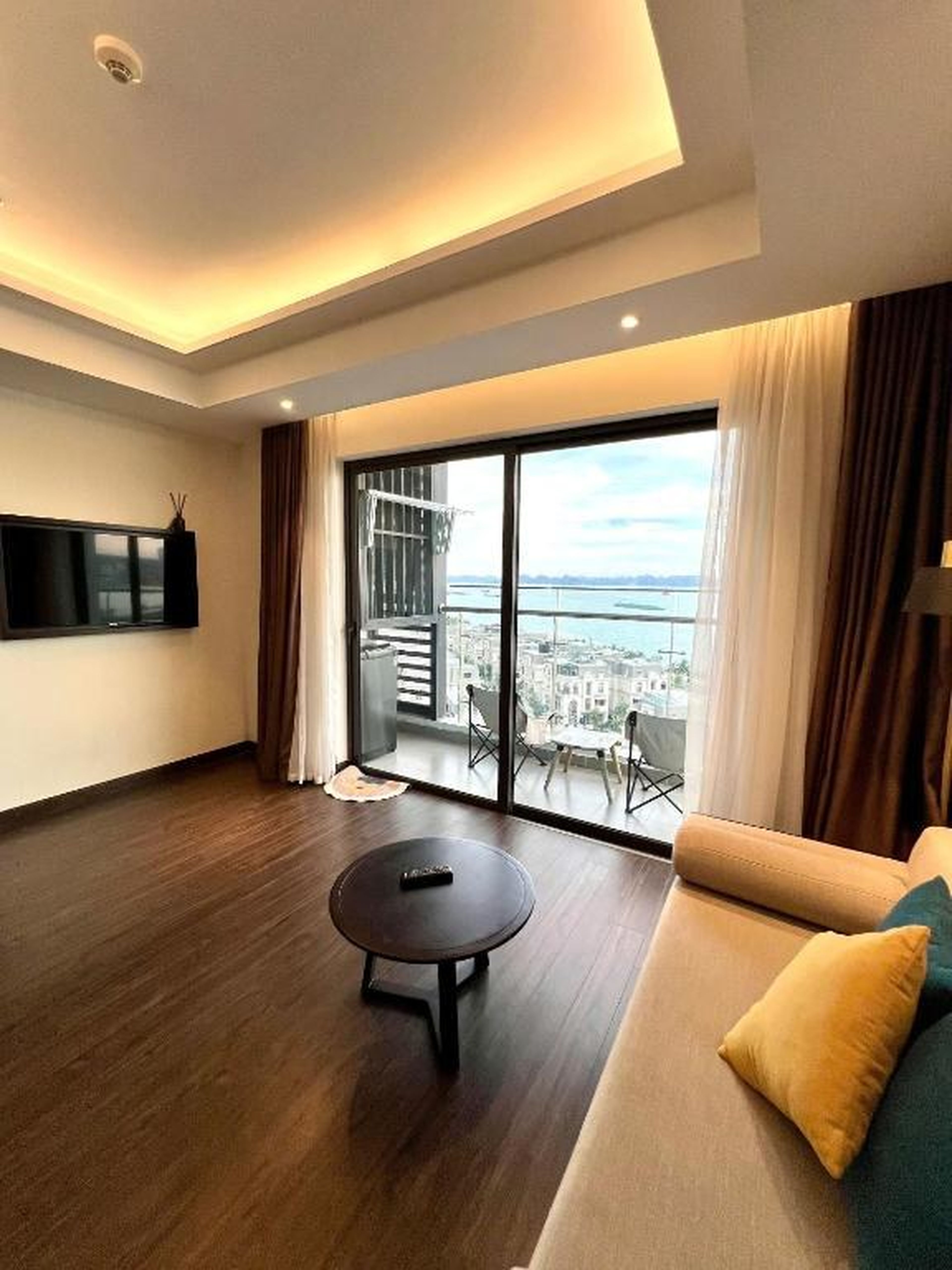 OM Sapphire Homestay - Hạ Long - Hình 50