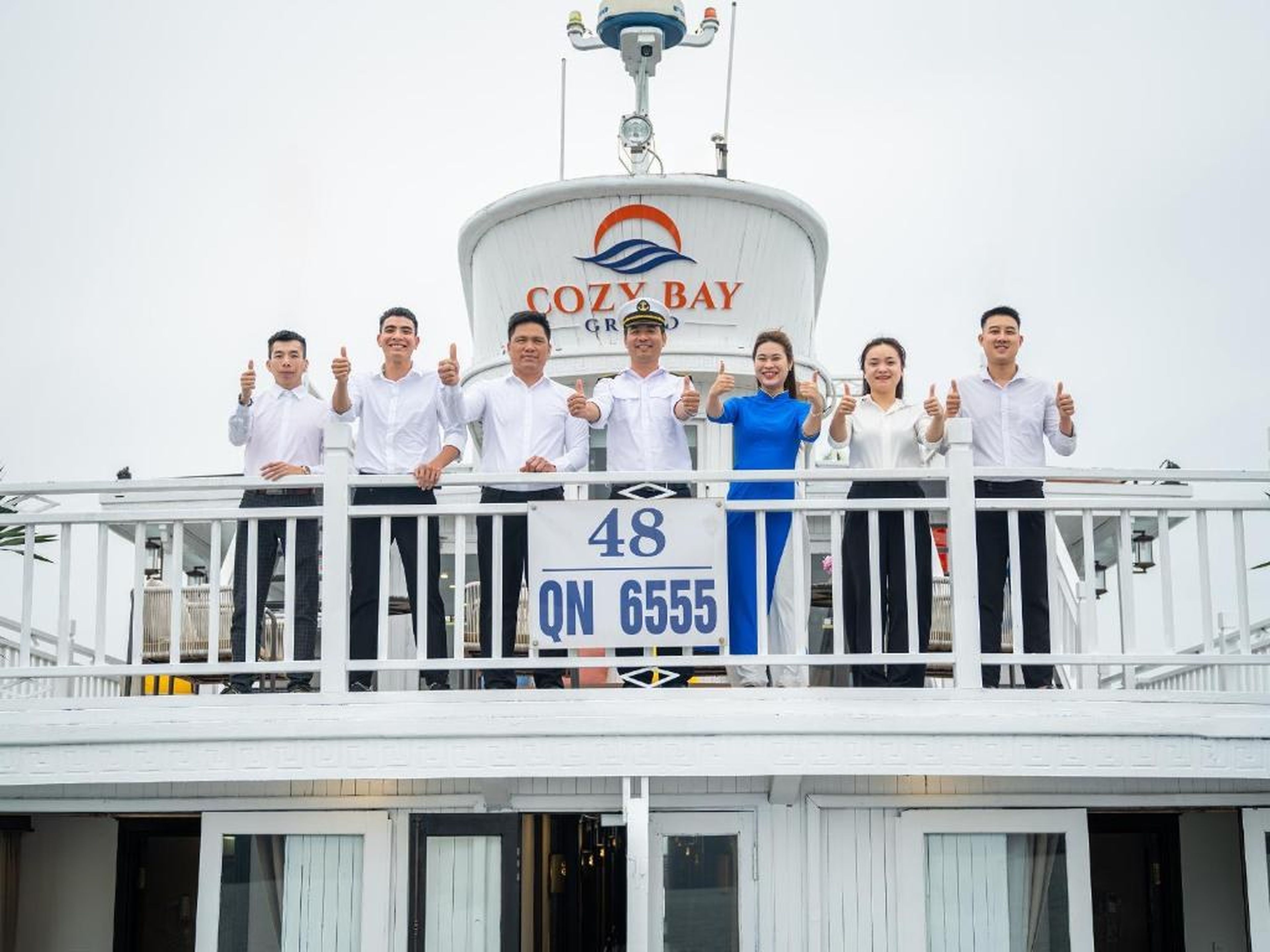 Cozy Bay Cruise - Hình 24
