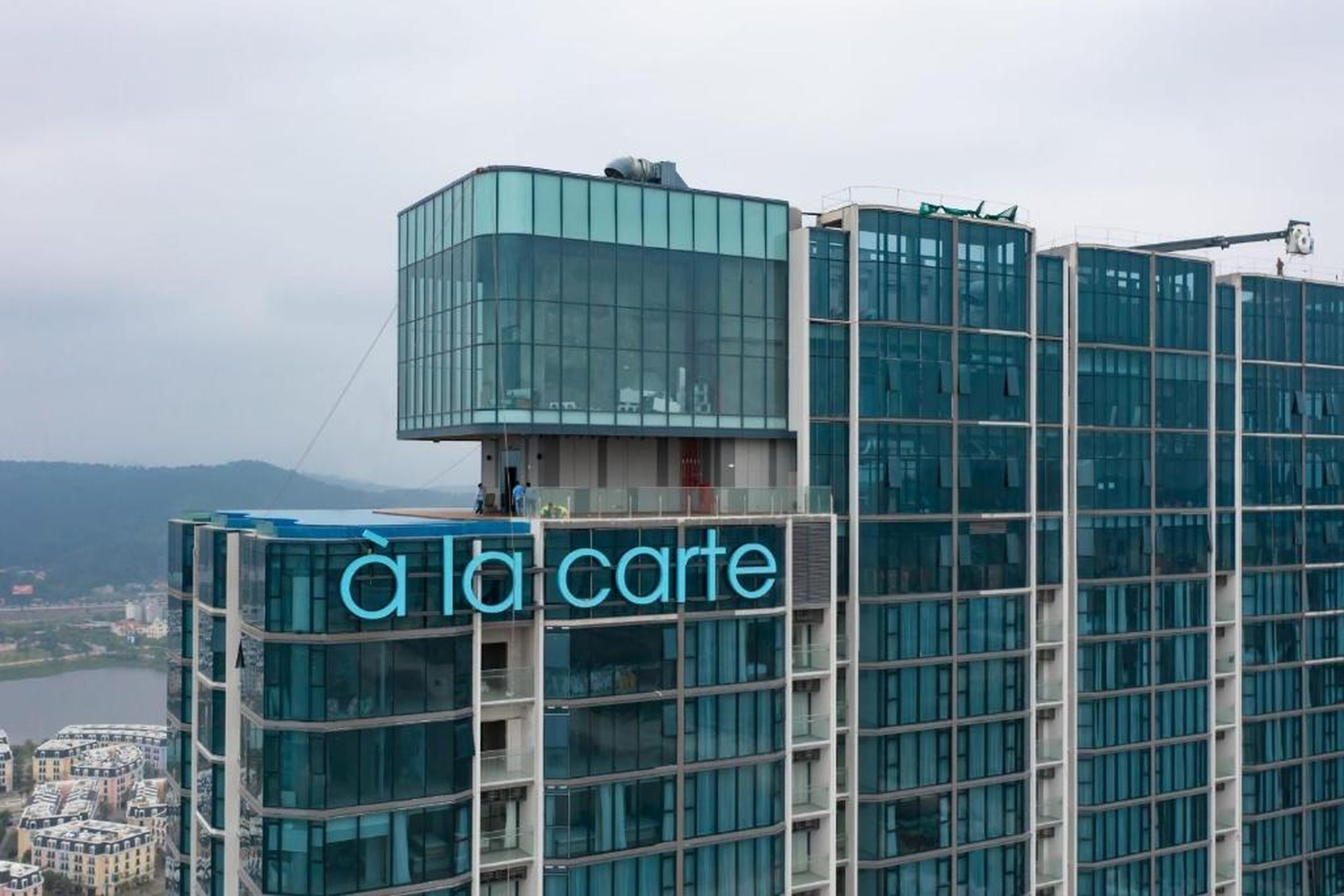 A La Carte Ha Long Bay Managed by LeeStay - Hình 9