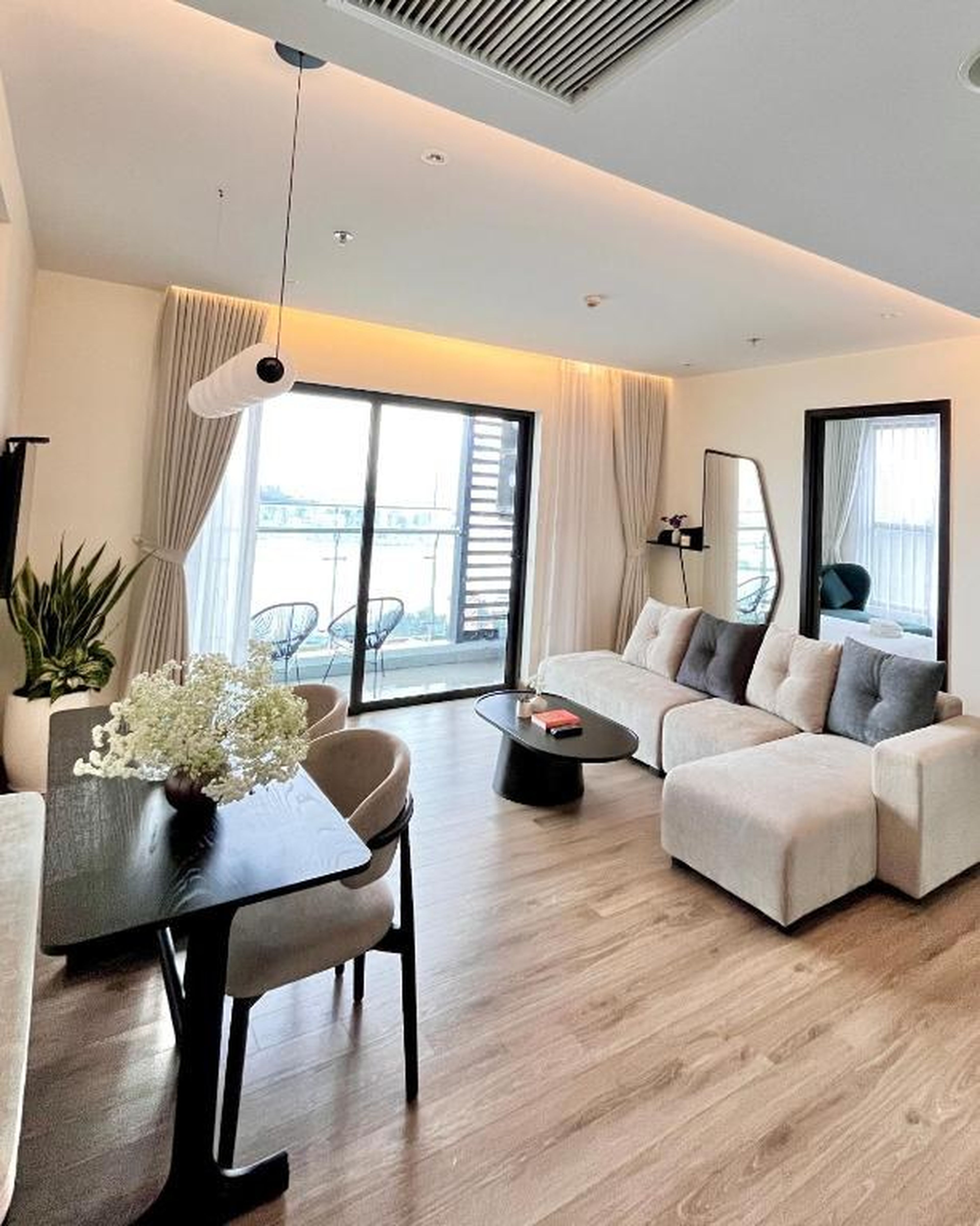 Xinh Homestay Hạ Long - Hình 31