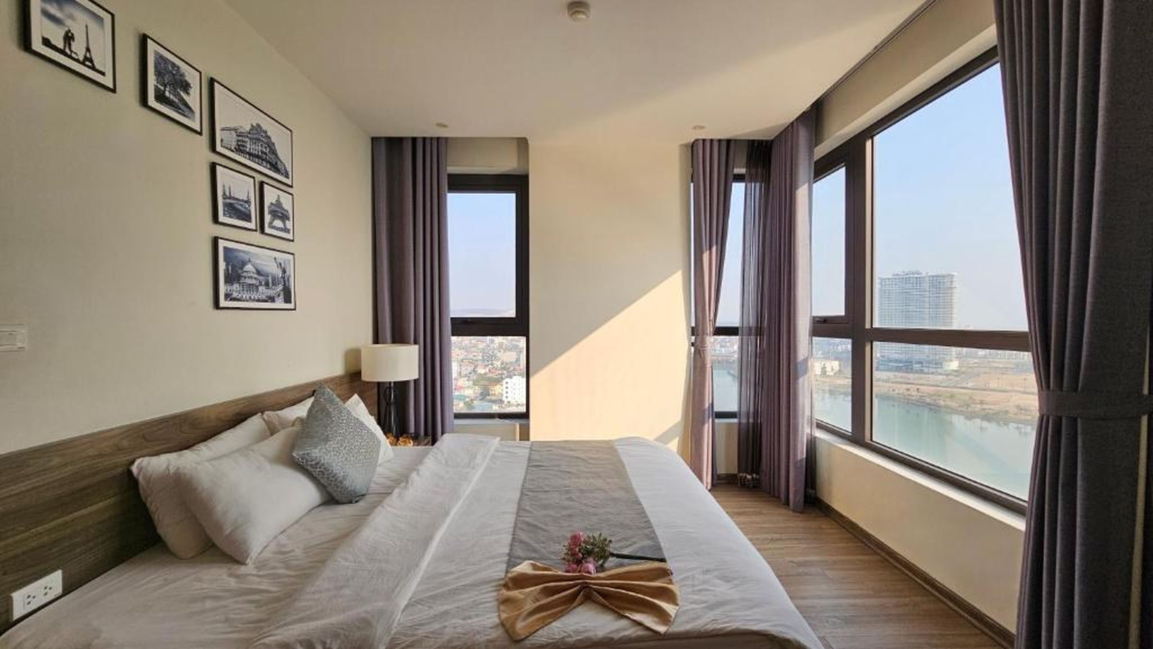 Greenbay Premium Hạ Long bay-Apart service - Hình 1