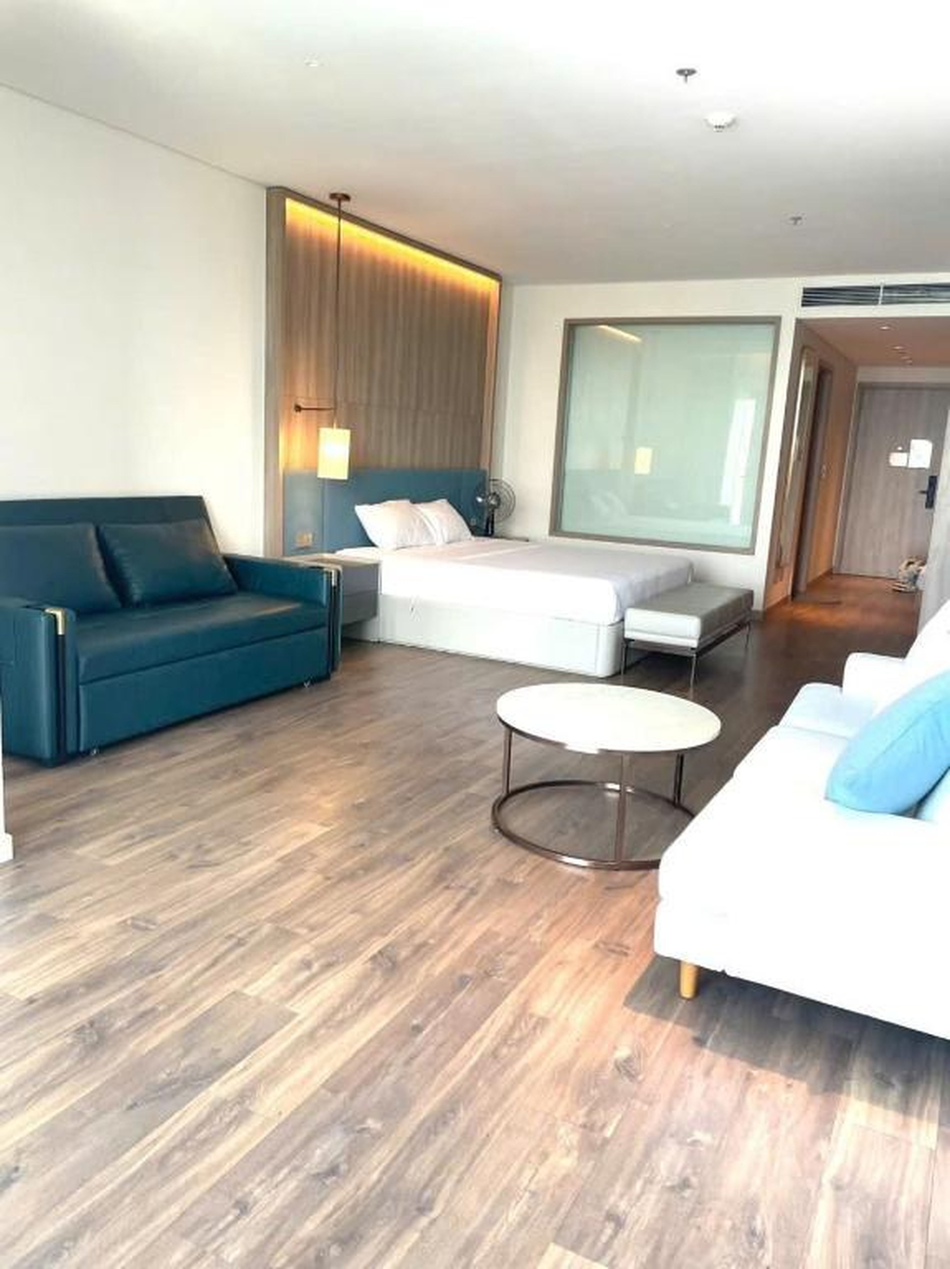 Tomstay Residence by A la Carte Ha Long - Hình 17