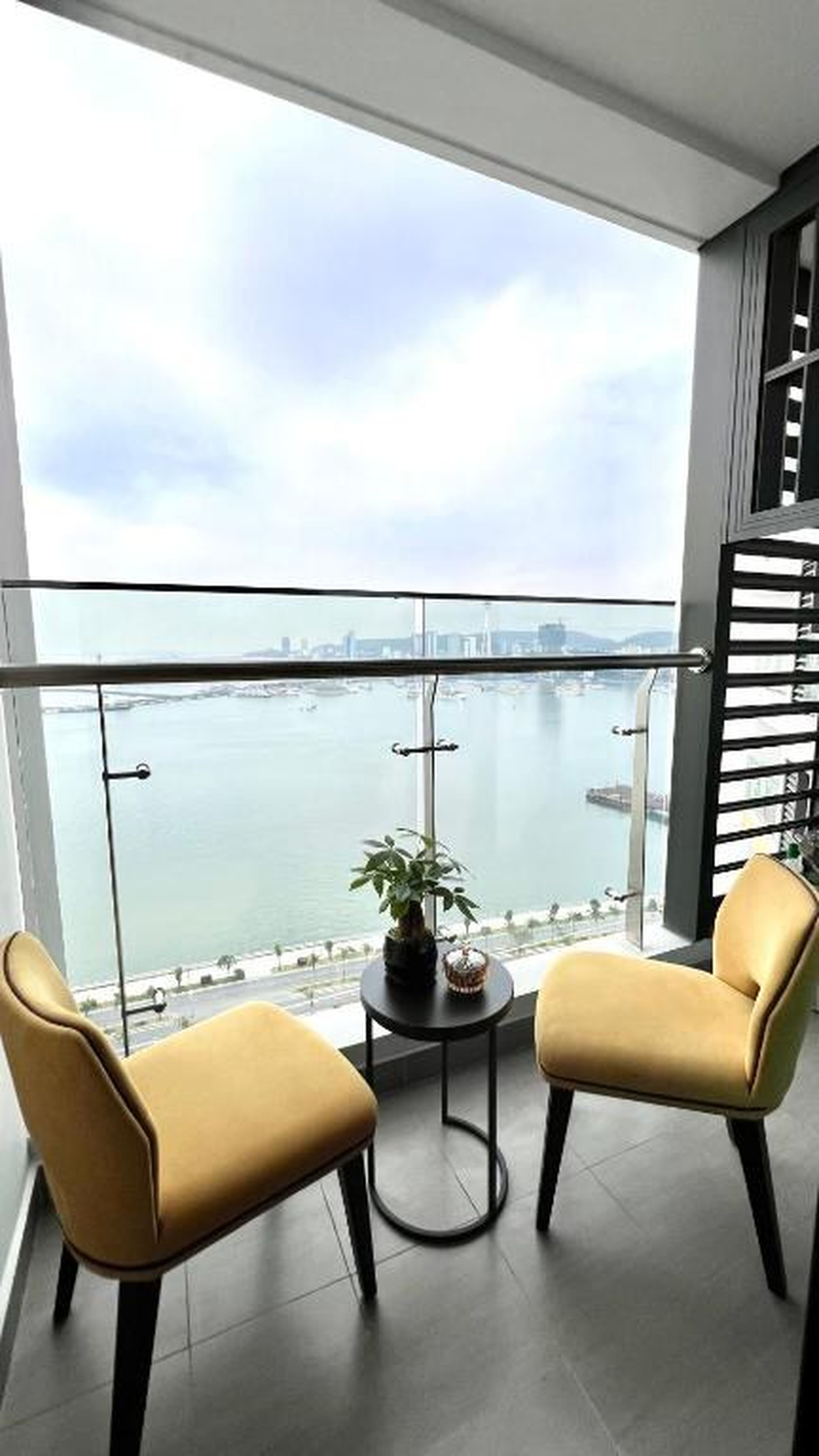 The Sapphire Ha Long Homestay - Hình 10