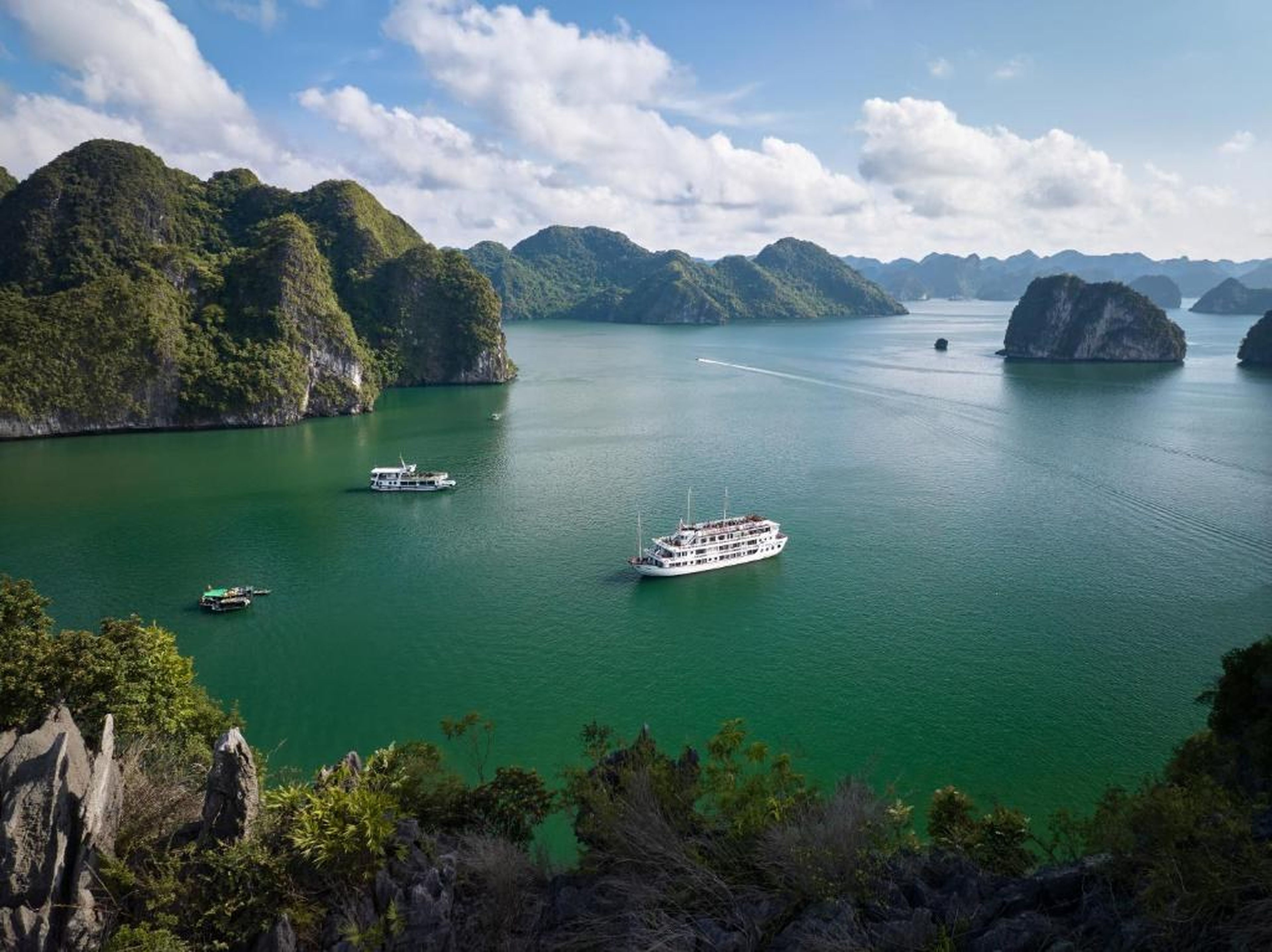 Hera Classic Boutique Cruise - Hình 21