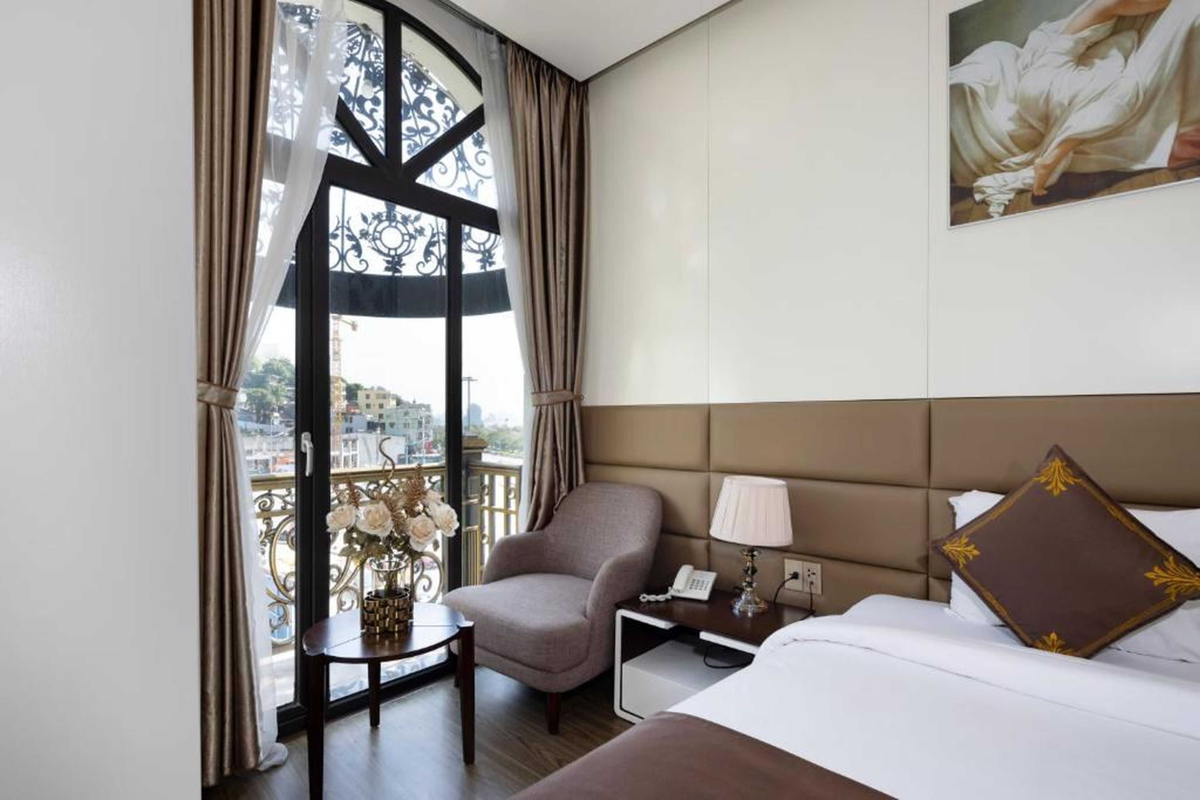 Diamond Luxury Hotel - Hình 5